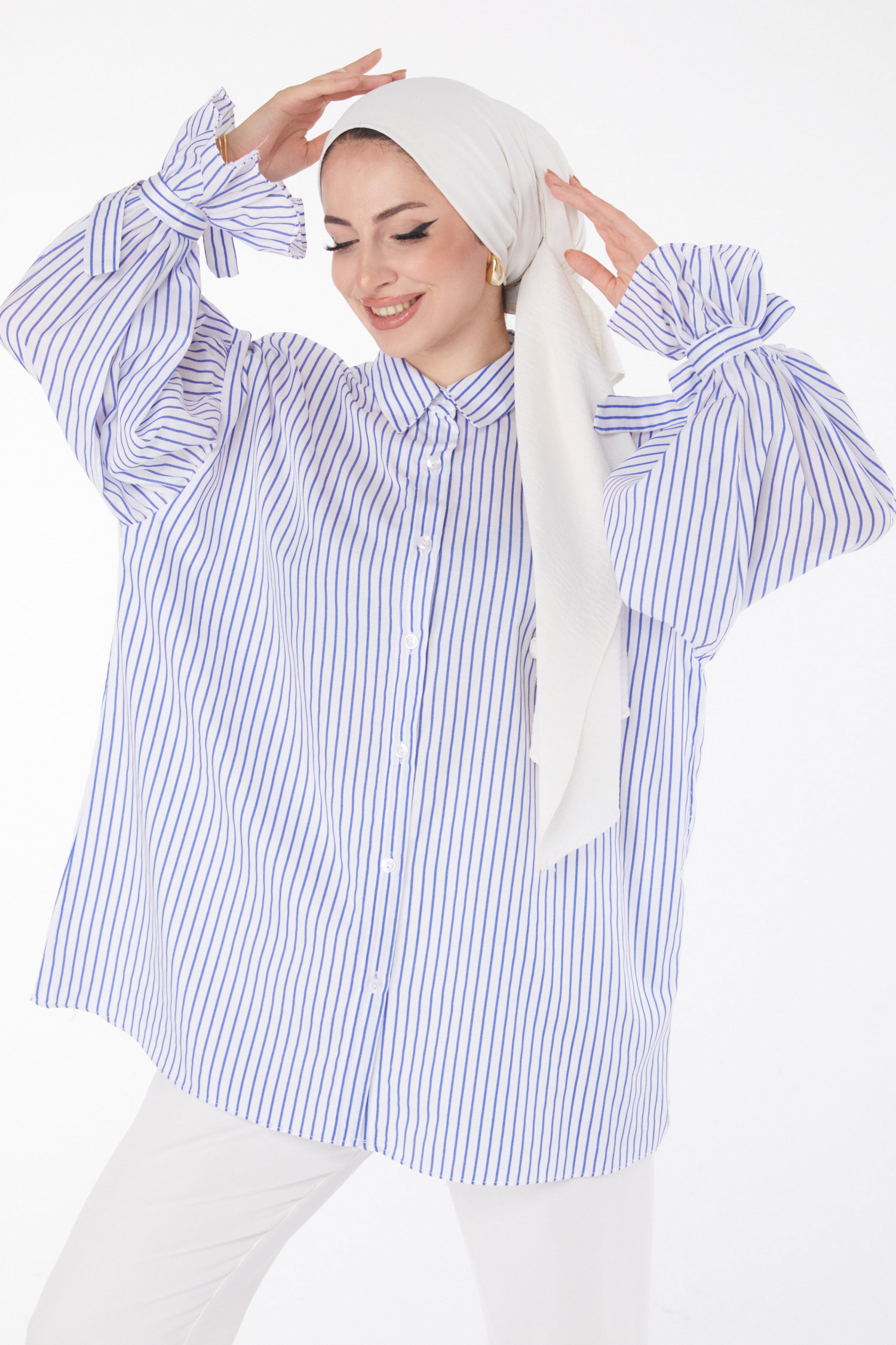 Düz Gömlek Yaka Kadın Beyaz Çizgili Balon Kol Gömek - 25887 - 2