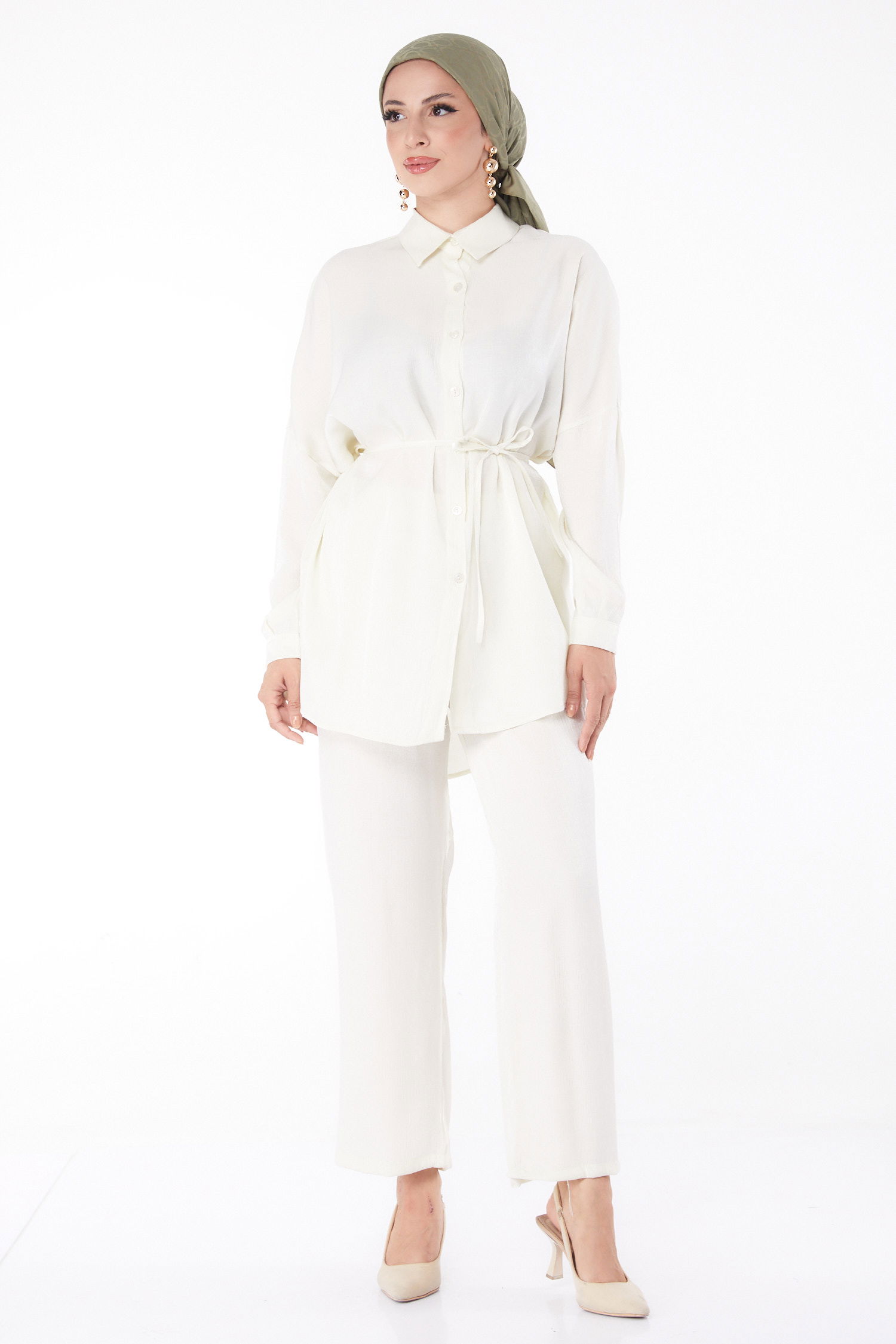 Düz Gömlek Yaka Kadın Beyaz Kuşaklı İkili Takım - 26142 - 1