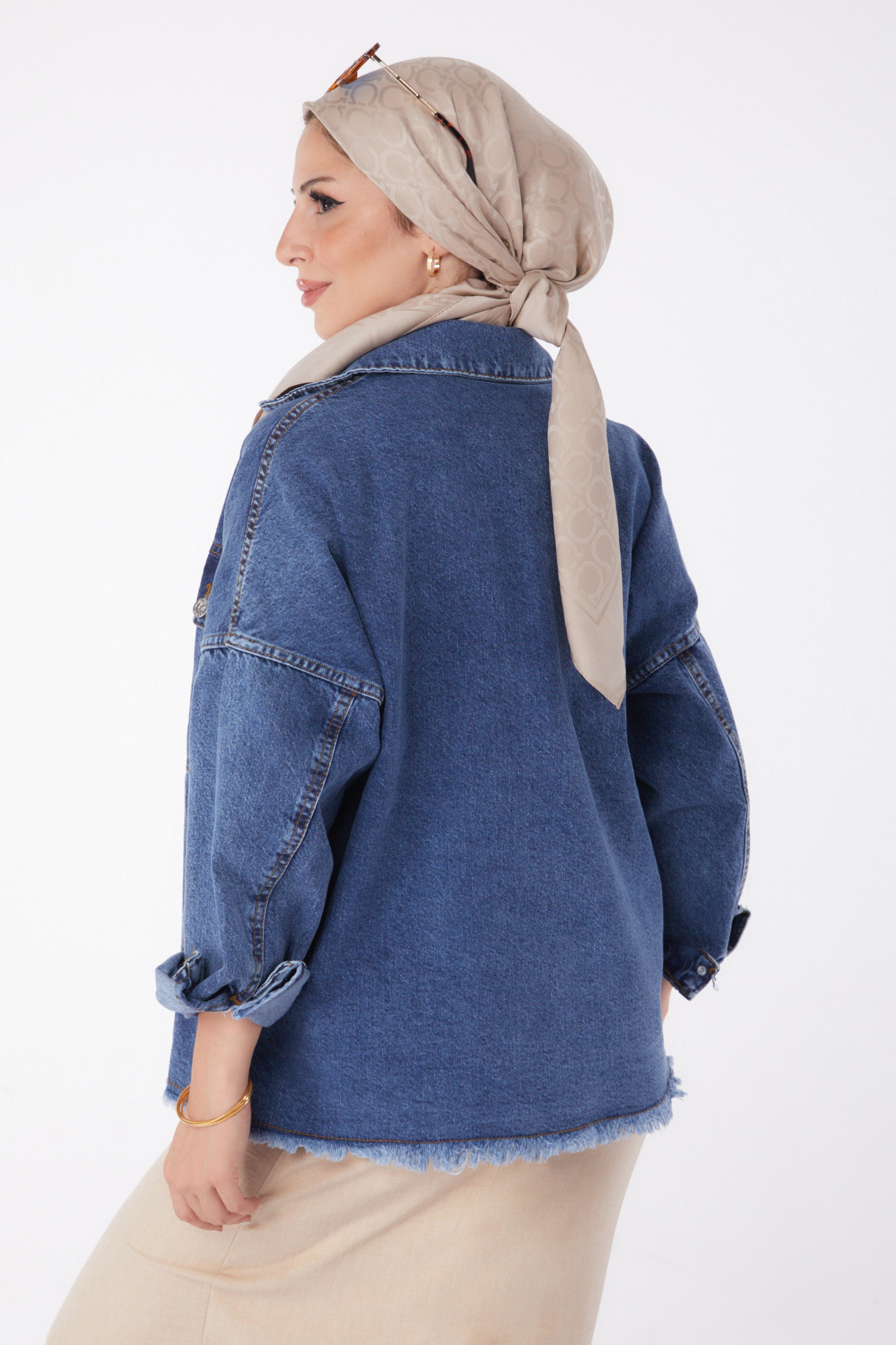 Düz Gömlek Yaka Kadın Koyu Mavi Kapak Cepli Kot Ceket - 26080 - 4