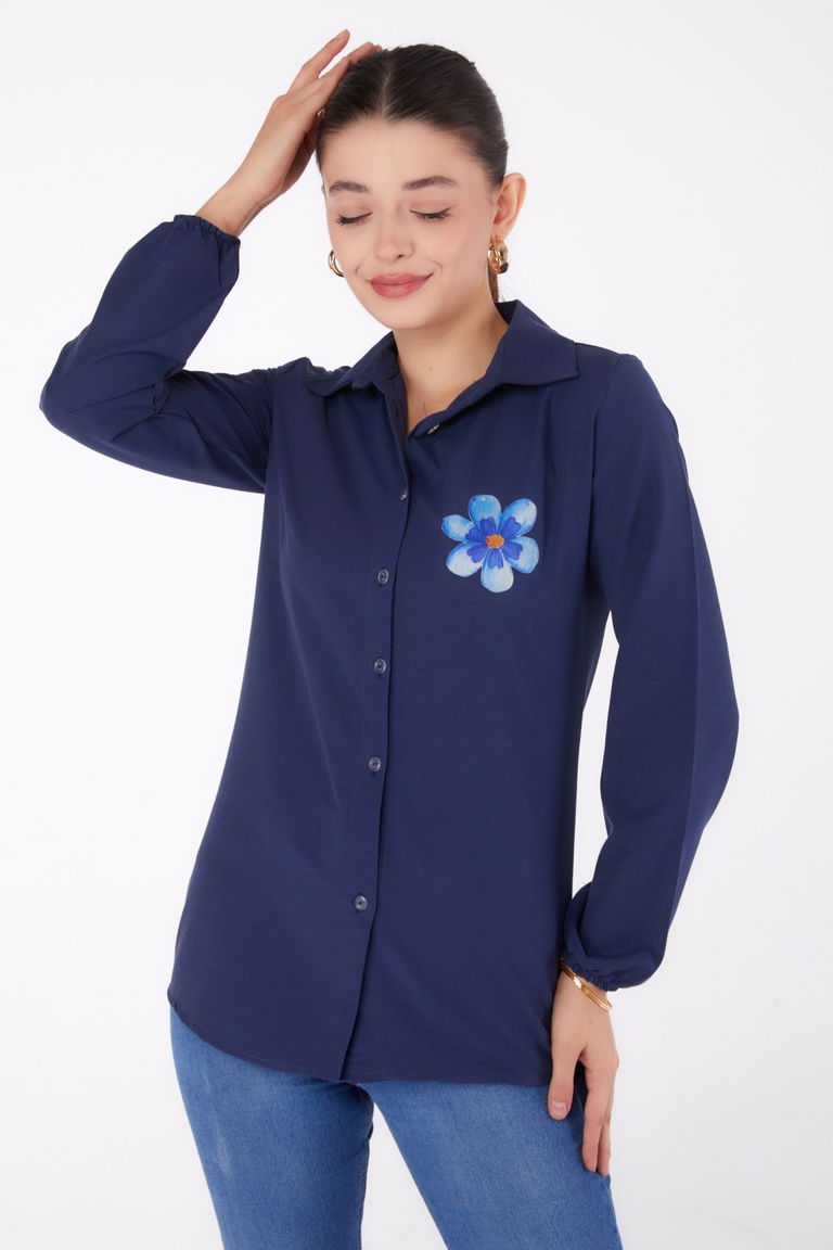Düz Gömlek Yaka Kadın Lacivert Baskılı Gömlek - 13338 - TOFİSA
