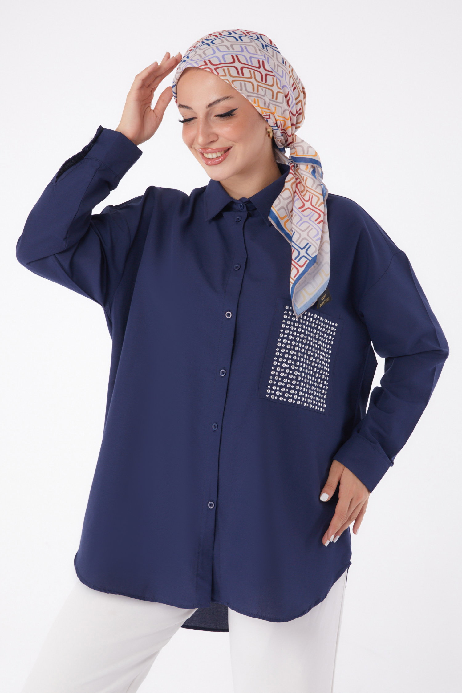Düz Gömlek Yaka Kadın Lacivert Cep Taş Detaylı Tunik - 13168 - 2