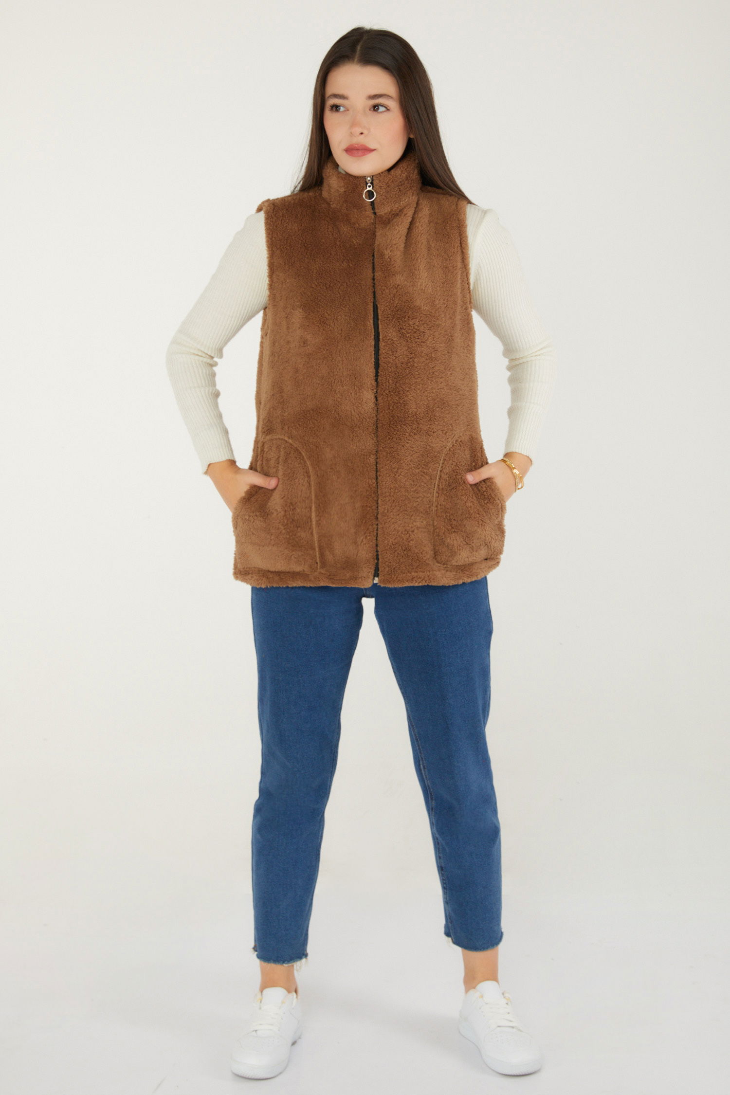 Düz Hakim Yaka Kadın Vizon Peluş Yelek - 13356 - 2