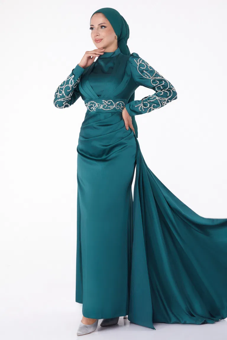 Düz Hakim Yaka Kadın Zümrüt Taşlı Prenses Abiye Elbise - 26253 - TOFİSA