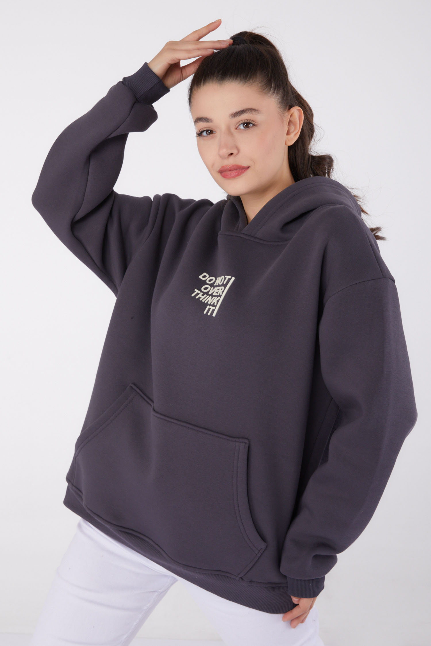Düz Kapşonlu Yaka Kadın Füme Baskılı Sweatshirt - 26474 - 2