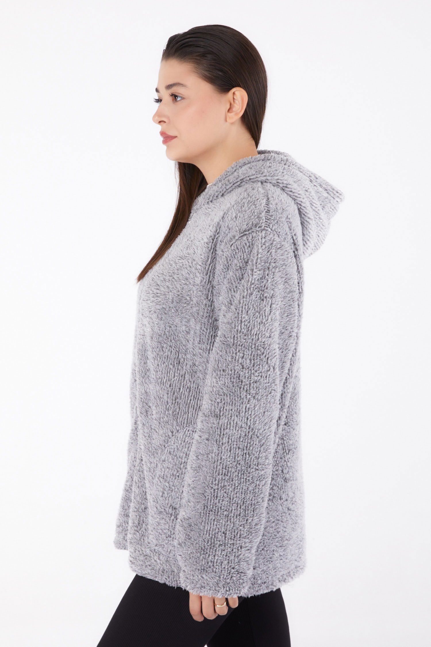 Düz Kapşonlu Yaka Kadın Gri Peluş Kısa Mont - 26459 - 4