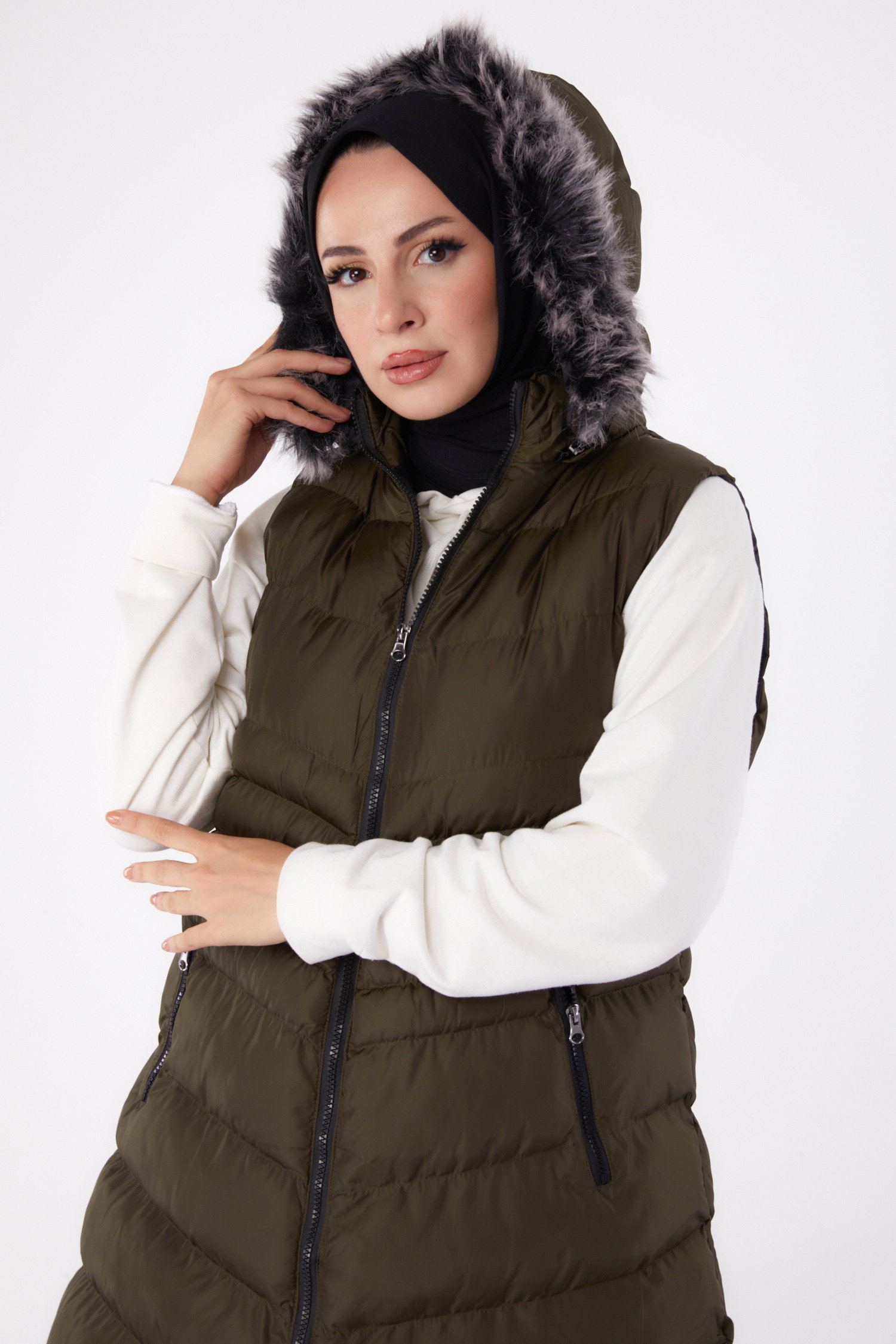 Düz Kapşonlu Yaka Kadın Haki Kürk Detaylı Şişme Yelek - 26414 - 3