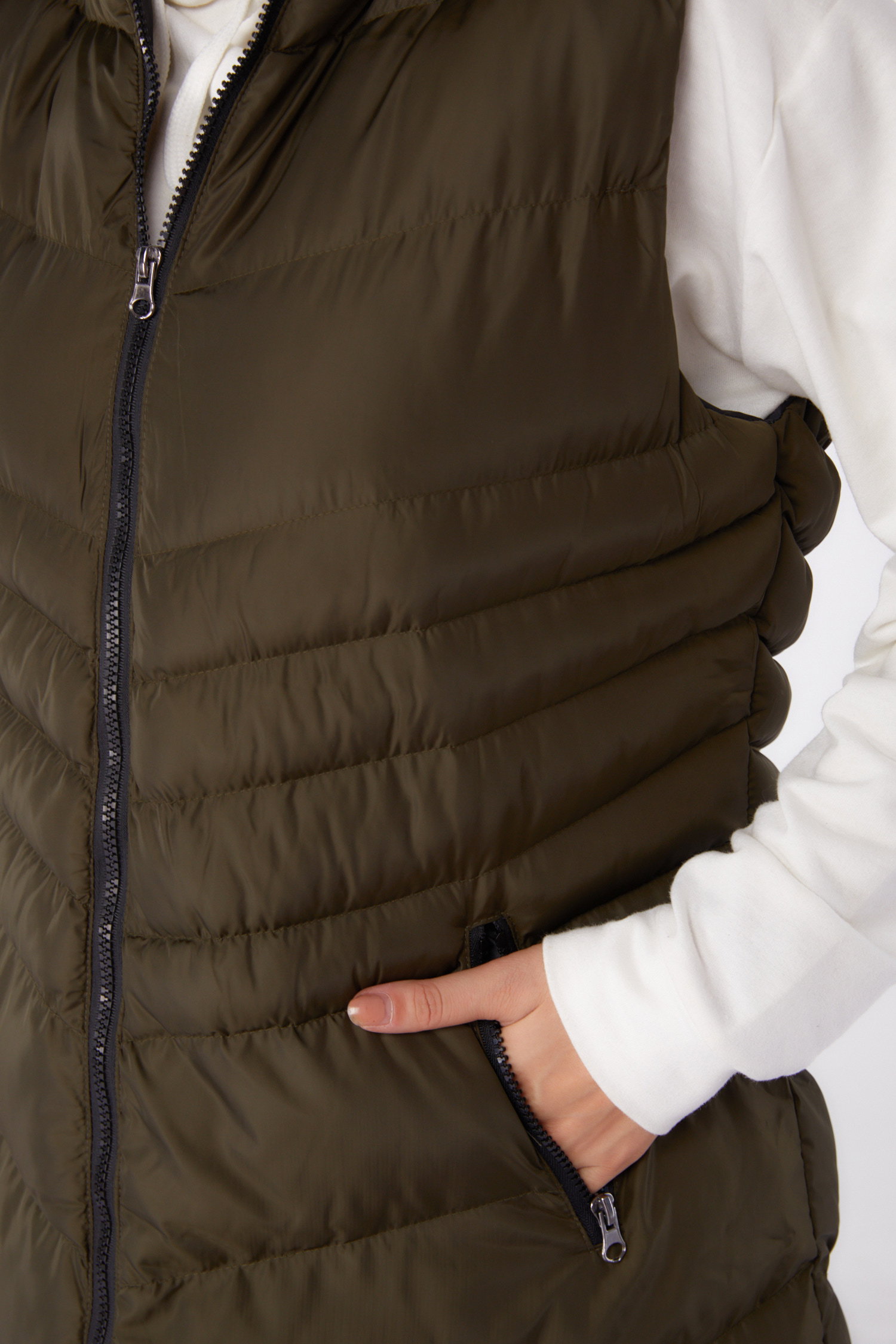 Düz Kapşonlu Yaka Kadın Haki Kürk Detaylı Şişme Yelek - 26414 - 6