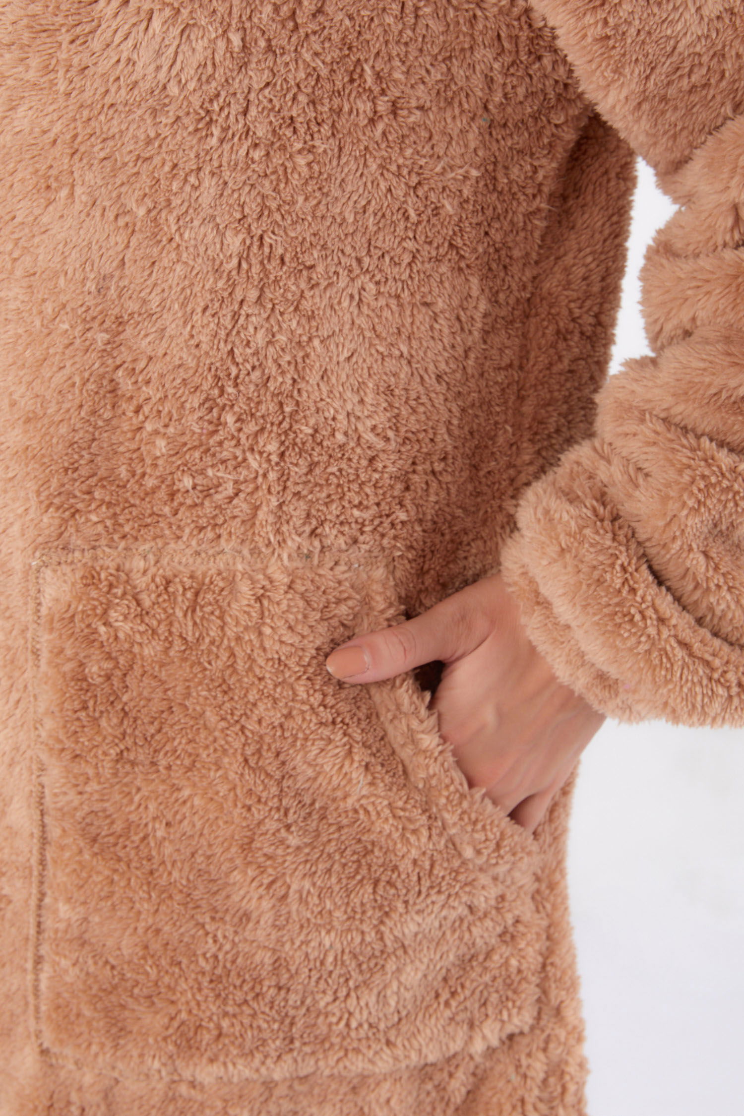 Düz Kapşonlu Yaka Kadın Vizon Peluş Uzun Mont - 26460 - 6