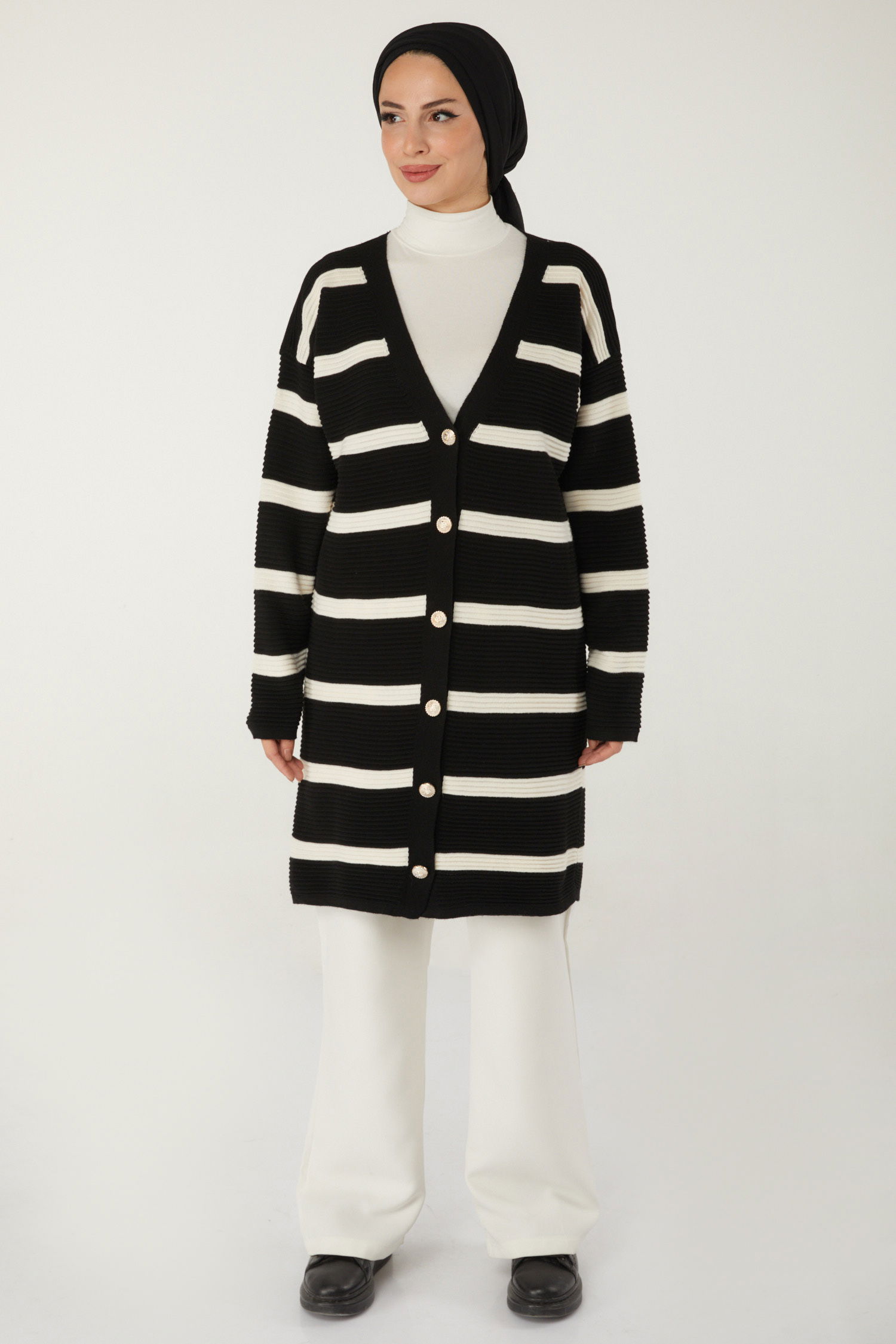 Düz Kruvaze Yaka Kadın Siyah Çizgili Hırka - 26494 - 3