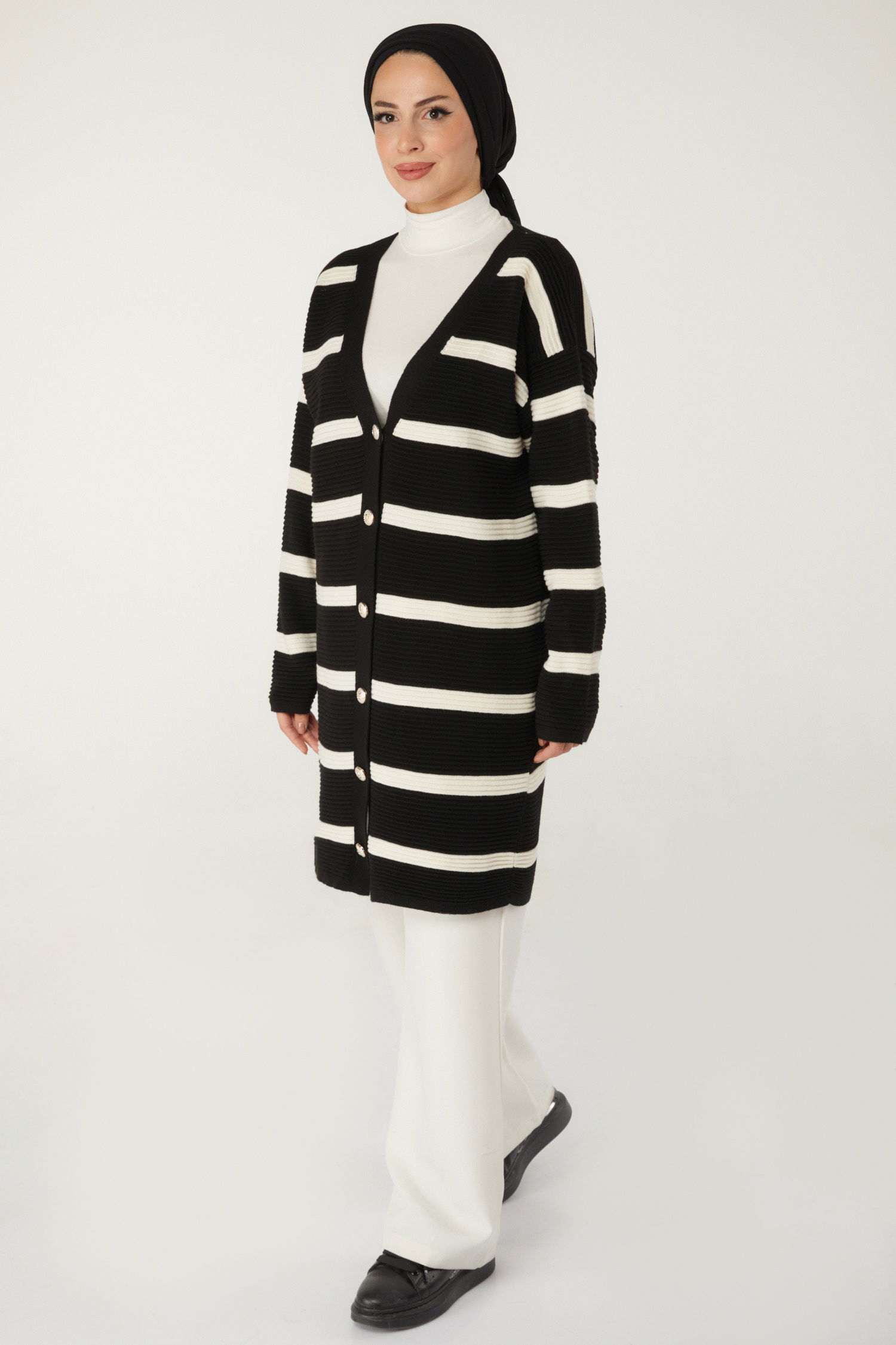 Düz Kruvaze Yaka Kadın Siyah Çizgili Hırka - 26494 - 5