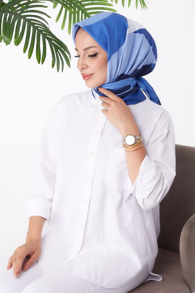 Düz Orta Kadın Bebe Mavi Desenli Eşarp - 26148 