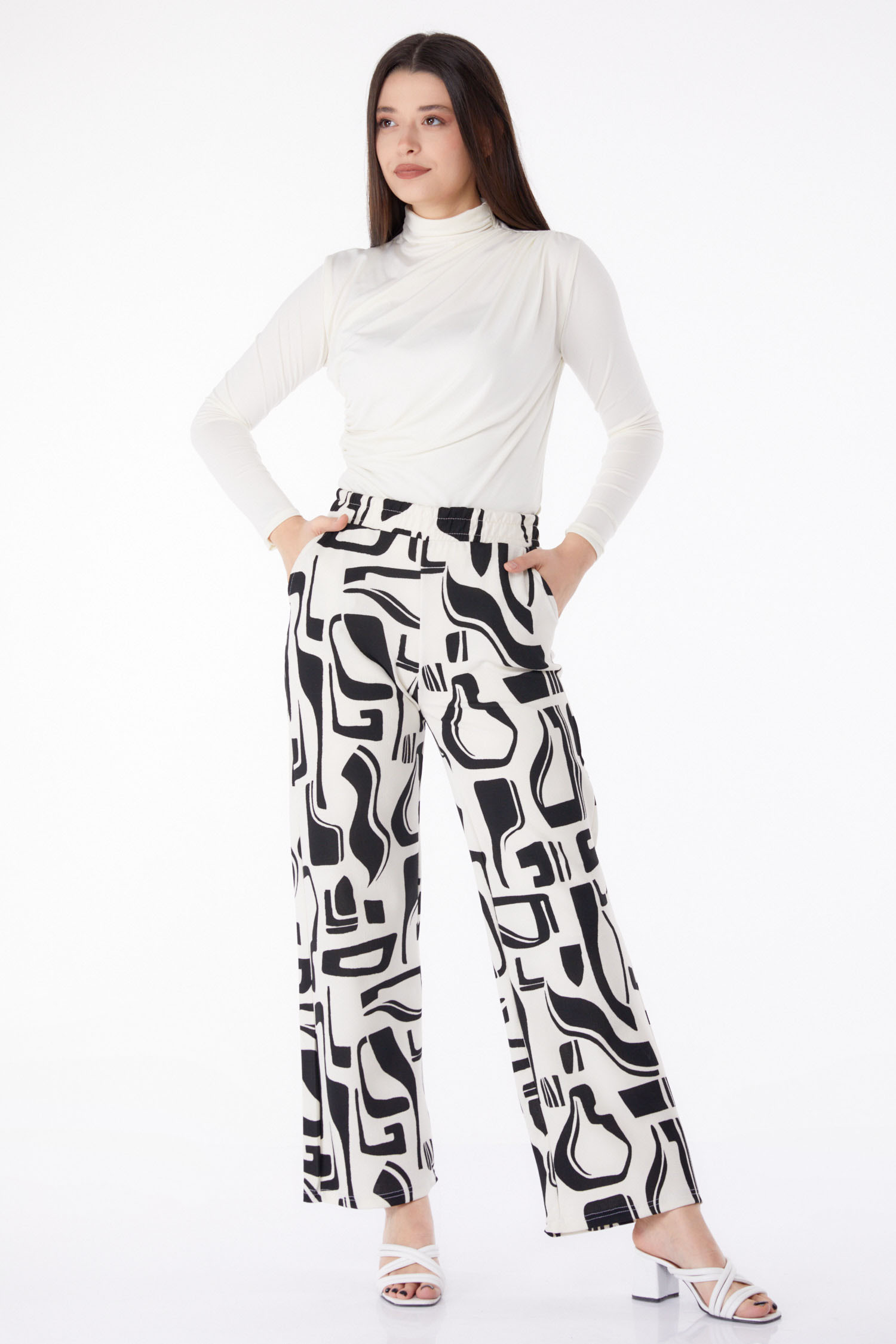 Düz Orta Kadın Beyaz Desenli Pantolon - 25317 - 1