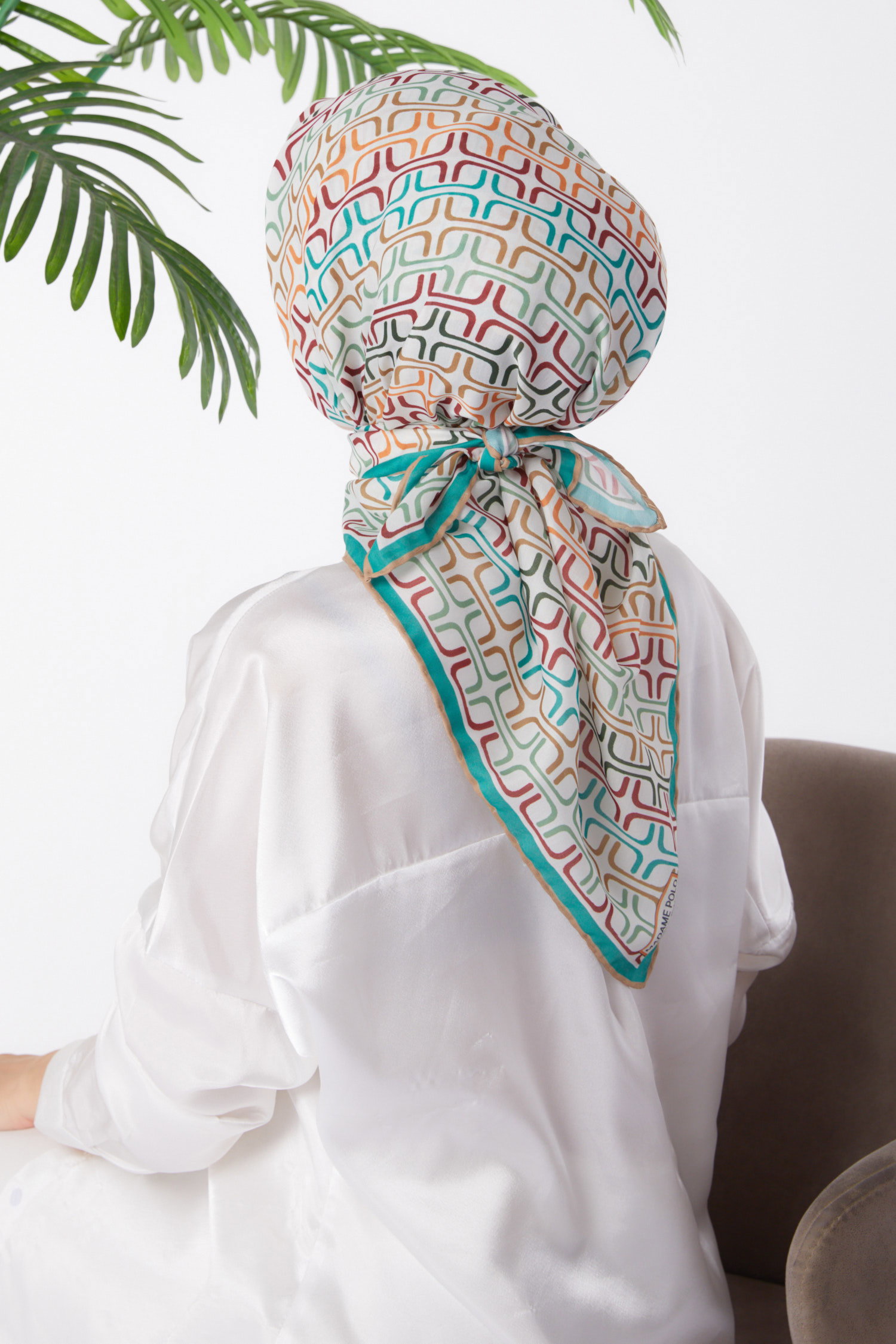 Düz Orta Kadın Biskuvi Desenli Eşarp - 25976 - 3