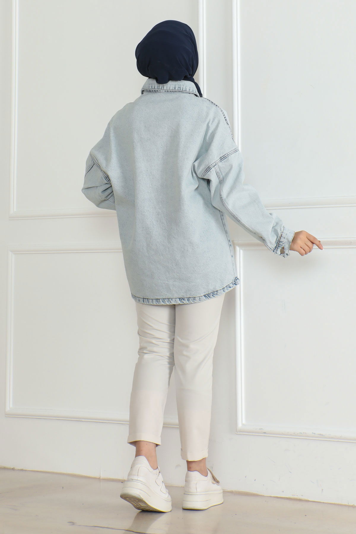 Kadın Oversize Cep Detay Kot Gömlek Ceket Buz Mavi - 26571 - 4