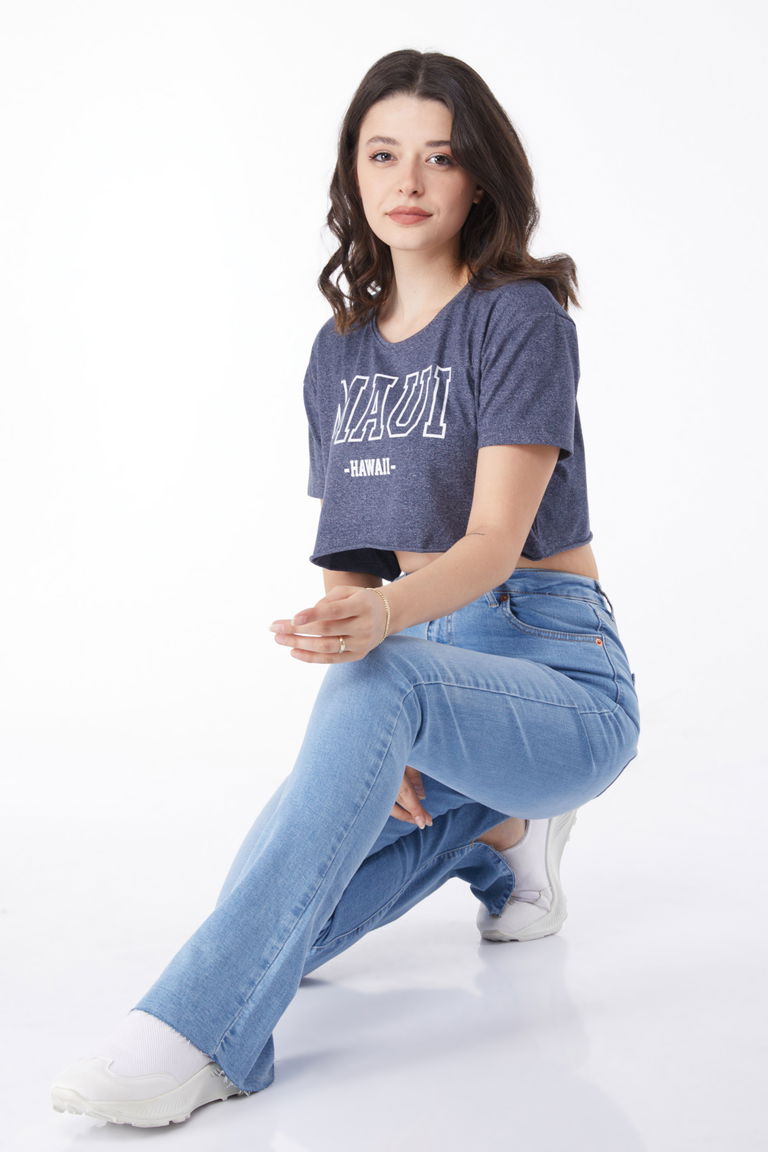 Düz Orta Kadın Buz Mavi Yırtık Paça Kot Pantolon - 25193 - TOFİSA