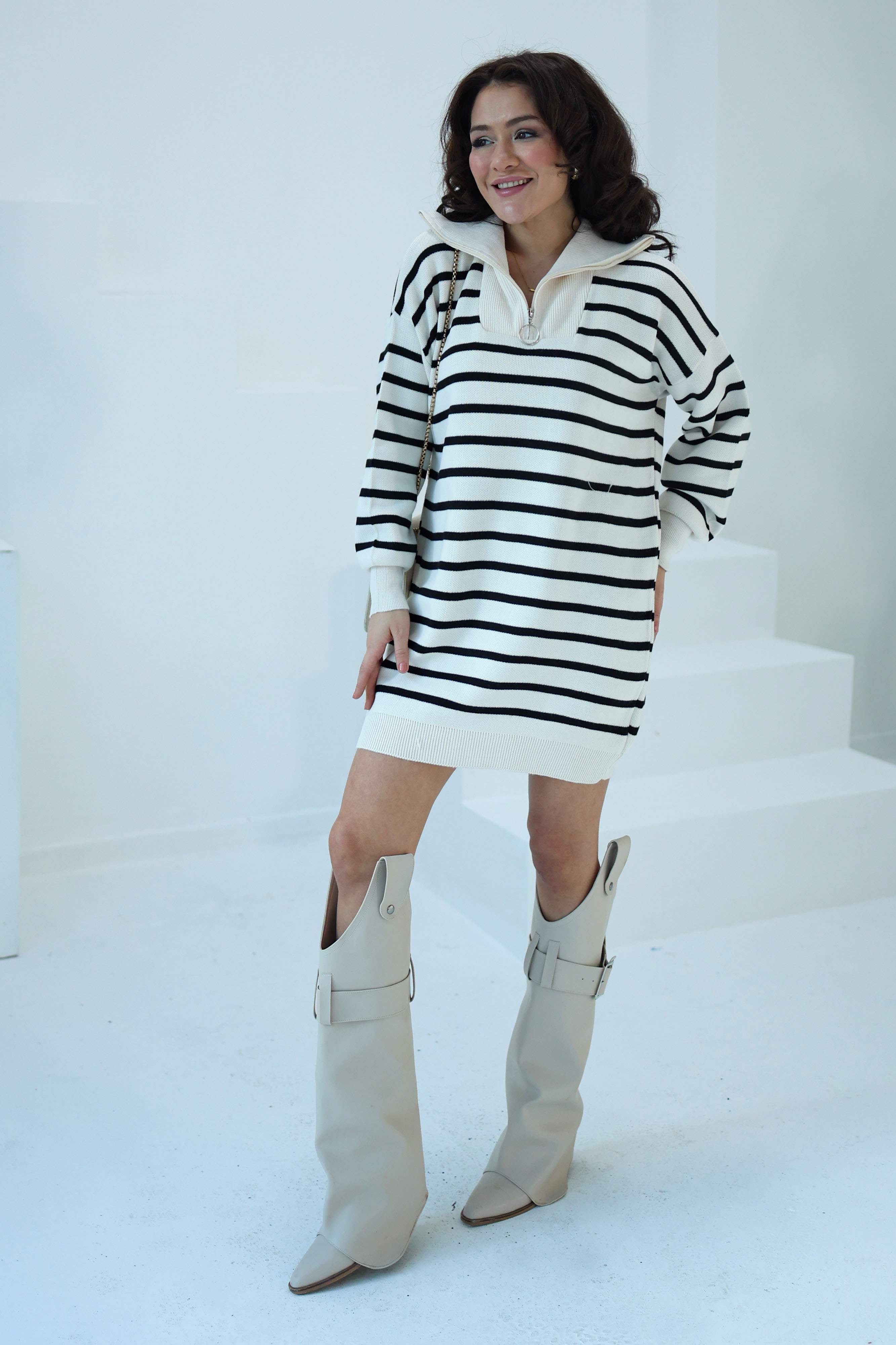 Düz Orta Kadın Ekru Çizgili Triko Tunik - 26533 - 2