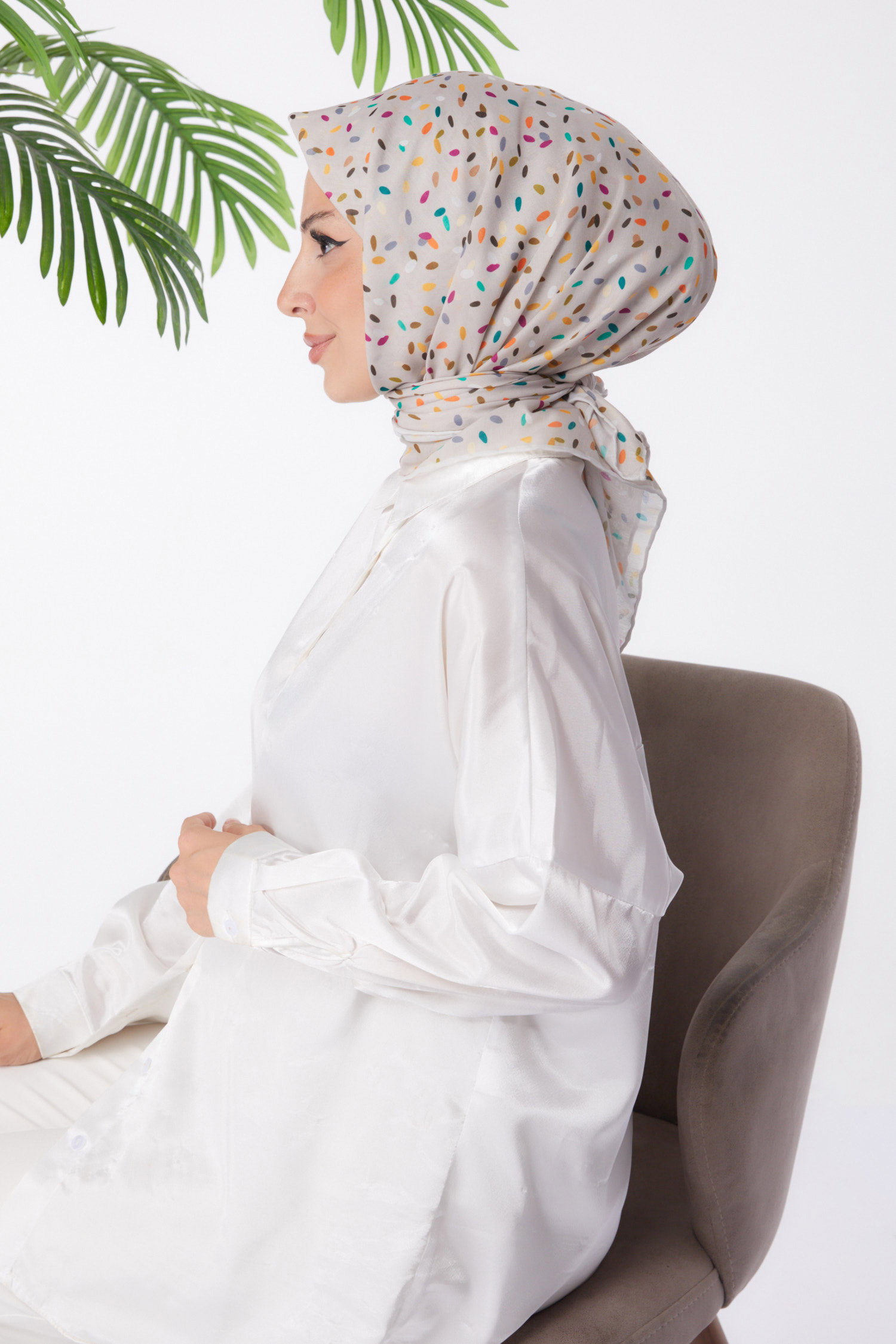 Düz Orta Kadın Ekru Desenli Eşarp - 25972 - 4