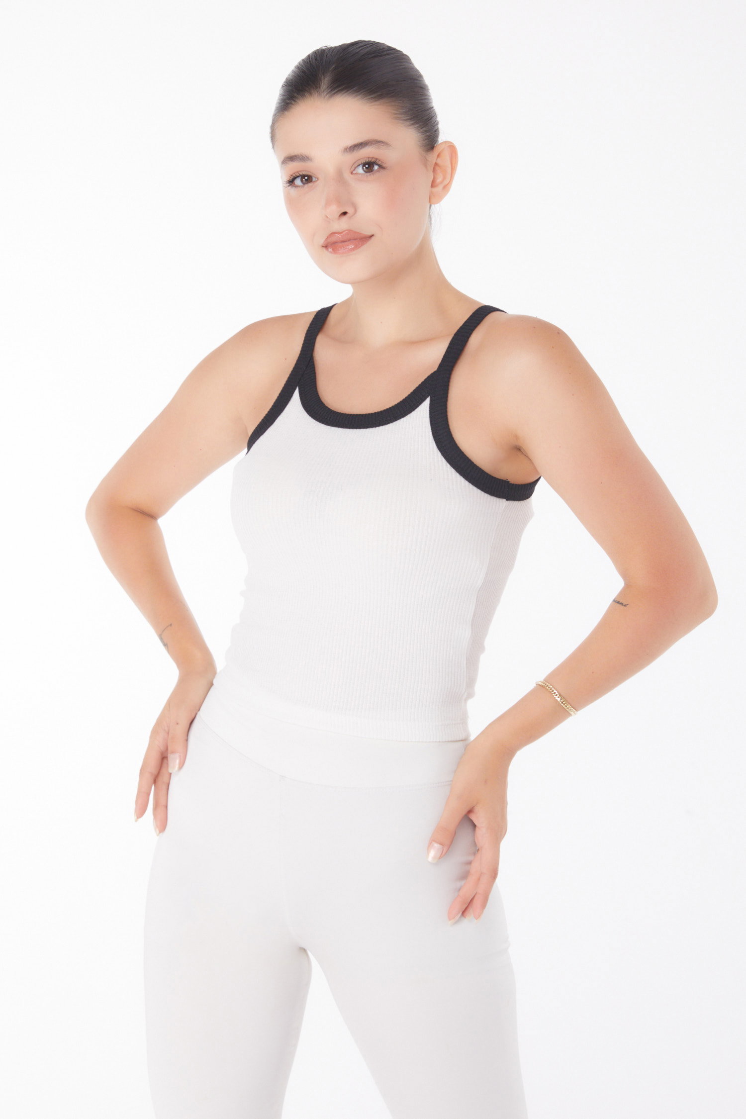 Düz Orta Kadın Ekru Kalın Askılı Crop - 25957 - 1