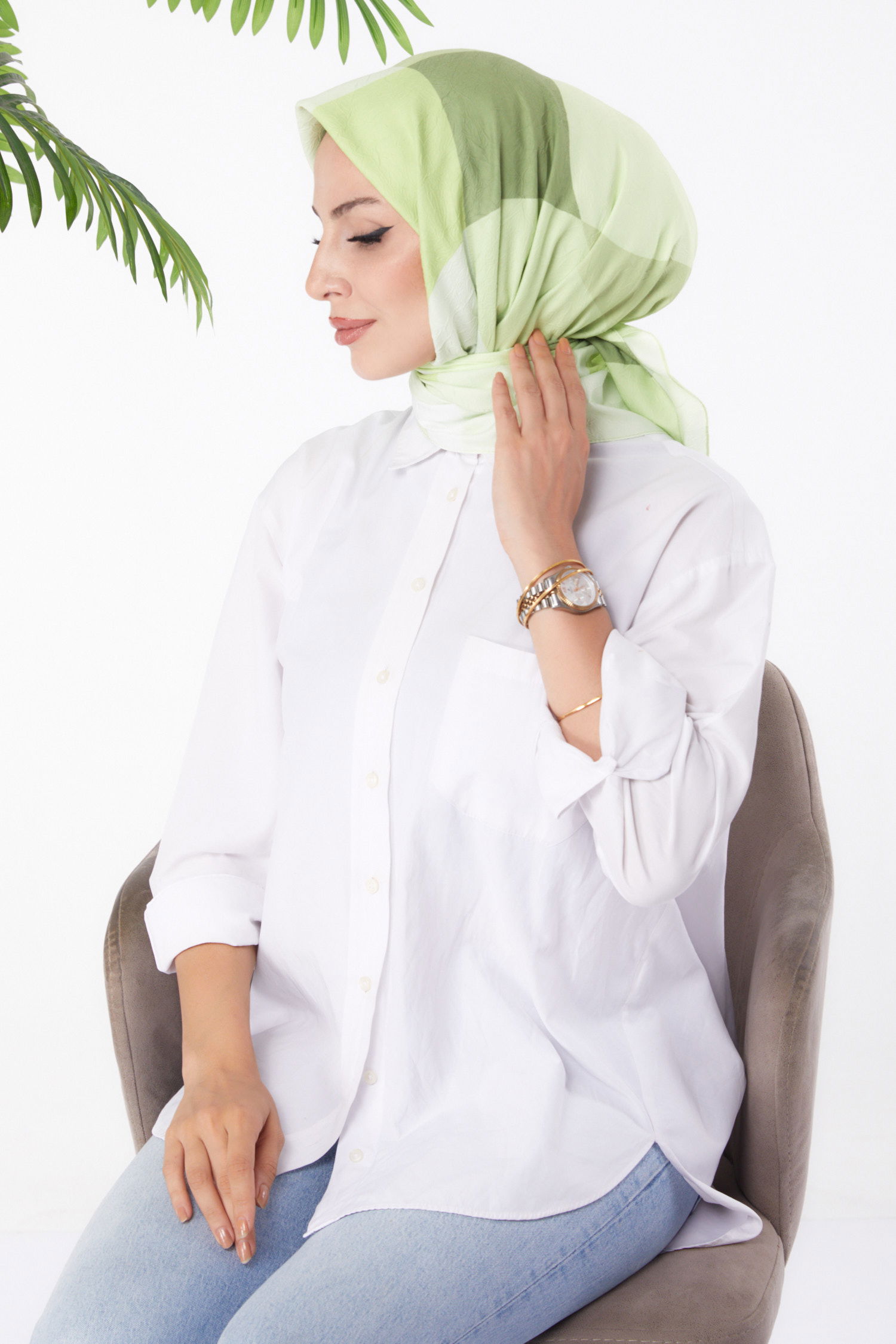 Düz Orta Kadın Fistik Yeşili Desenli Eşarp - 26148 - 2