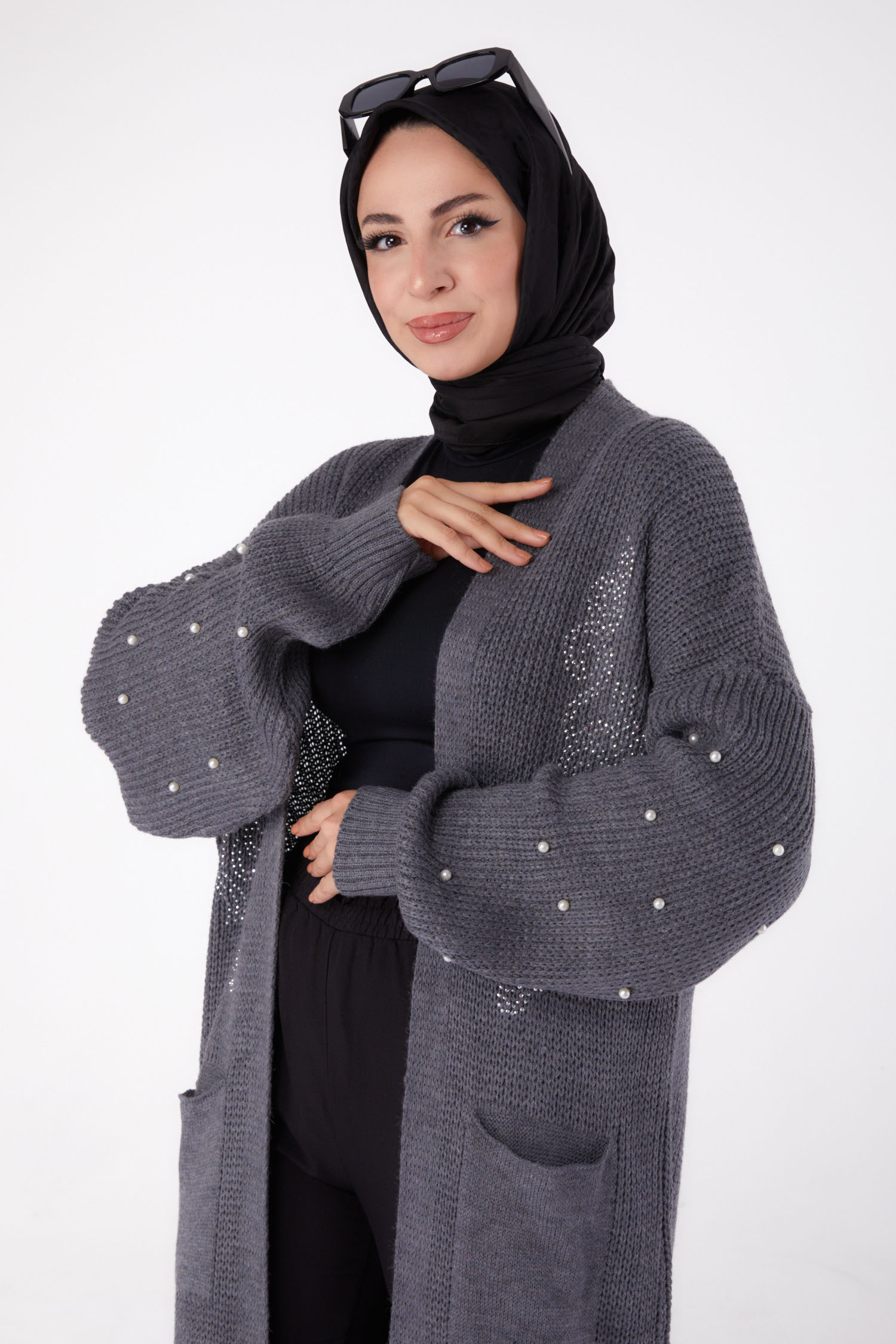 Düz Orta Kadın Füme İncili Triko Hırka - 26453 - 3