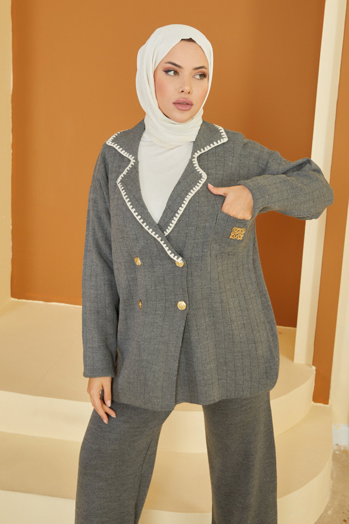 Nakışlı Düğmeli Triko Takım Füme - 26591 - 2