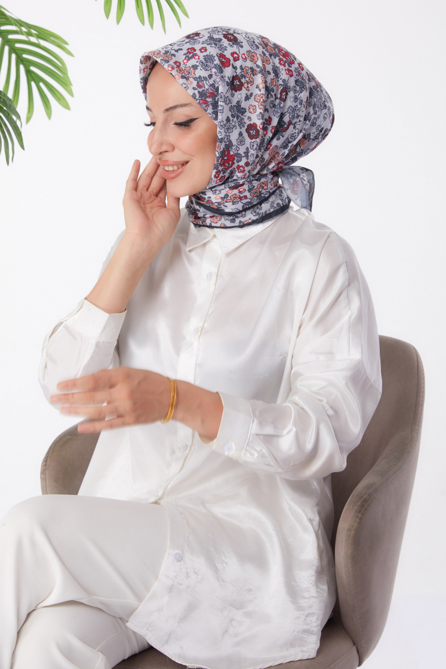 Düz Orta Kadın Gri Desenli Eşarp - 25977 - 3