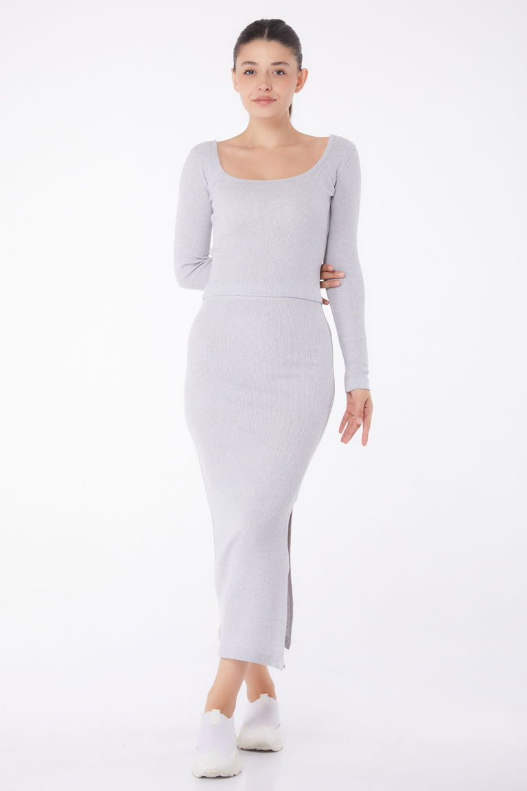 Düz Orta Kadın Gri Havuz Yaka İkili Takım - 26123 - TOFİSA