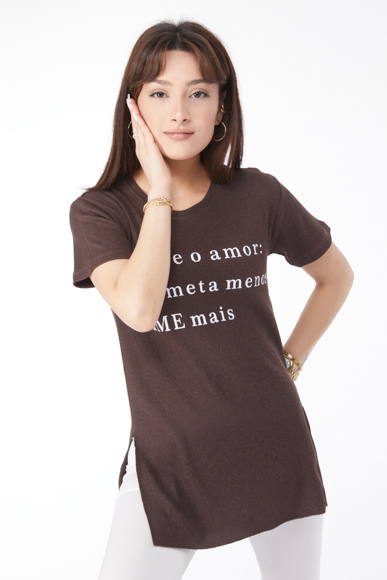 Düz Orta Kadın Kahve Baskılı Yırtmaçlı T-shirt - 24792 - 3