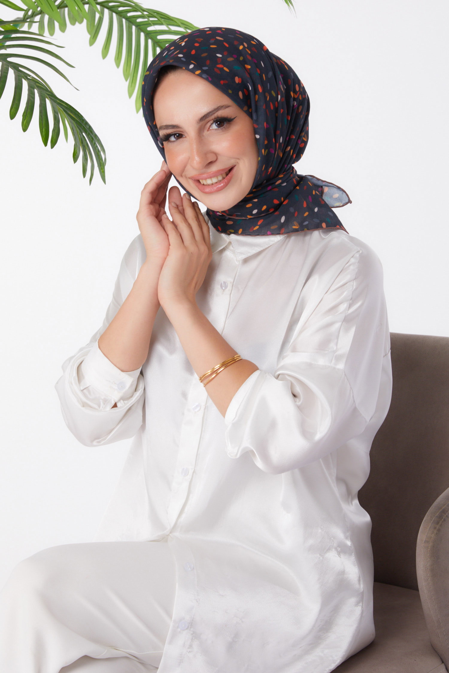Düz Orta Kadın Kahve Desenli Eşarp - 25972 - 1