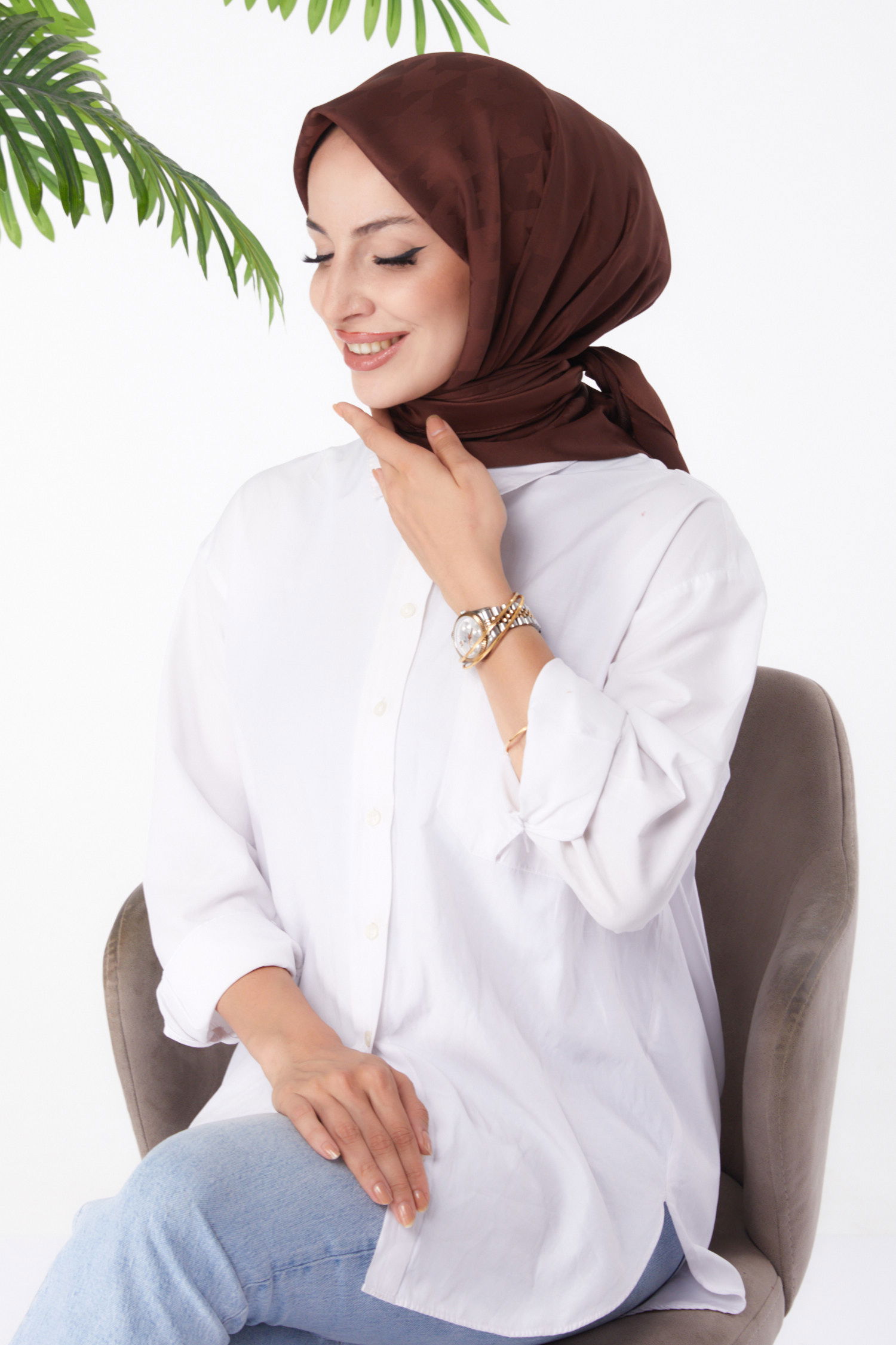 Düz Orta Kadın Kahve Janjanlı Eşarp - 26149 - 2