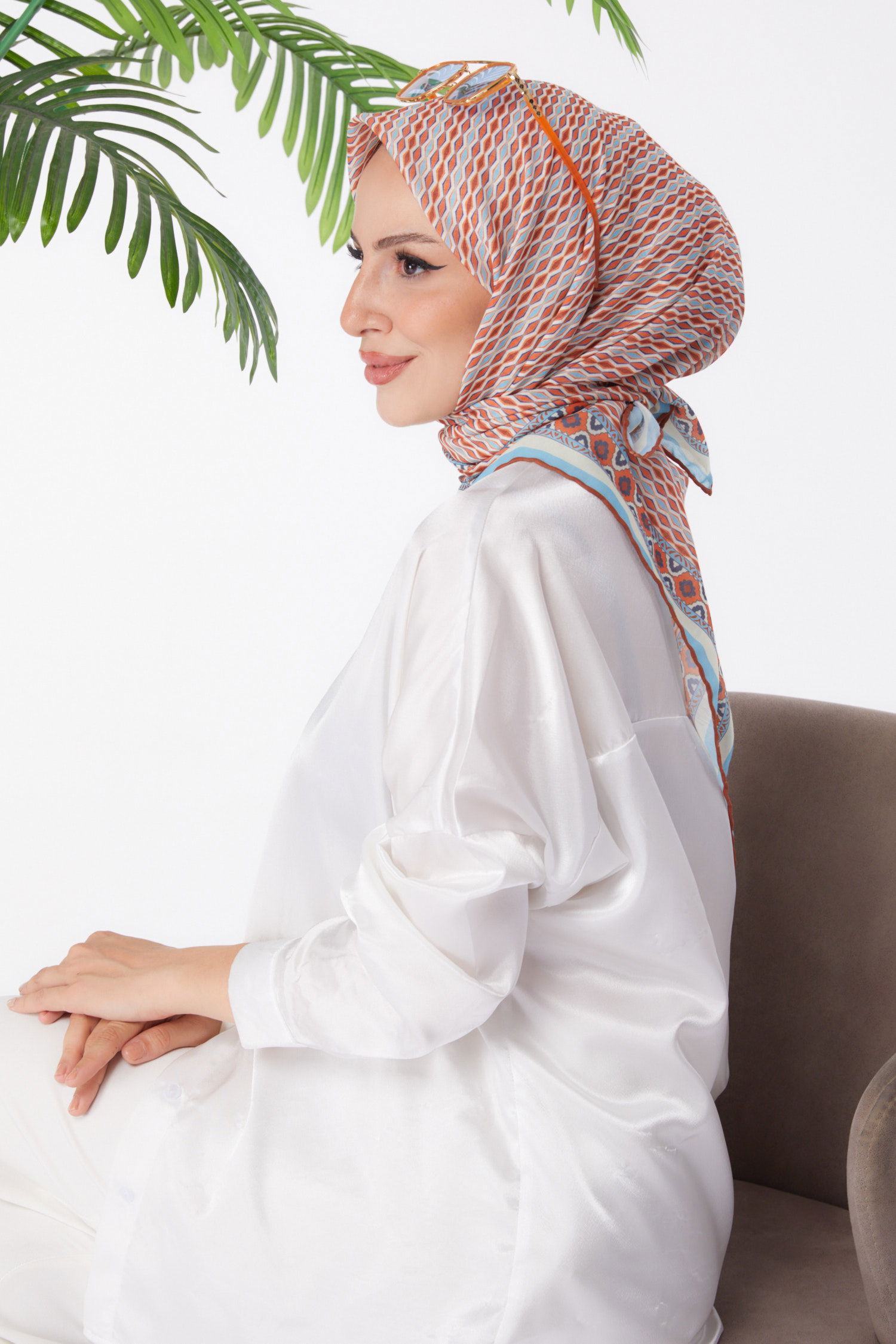Düz Orta Kadın Kiremit Desenli Eşarp - 25974 - 2