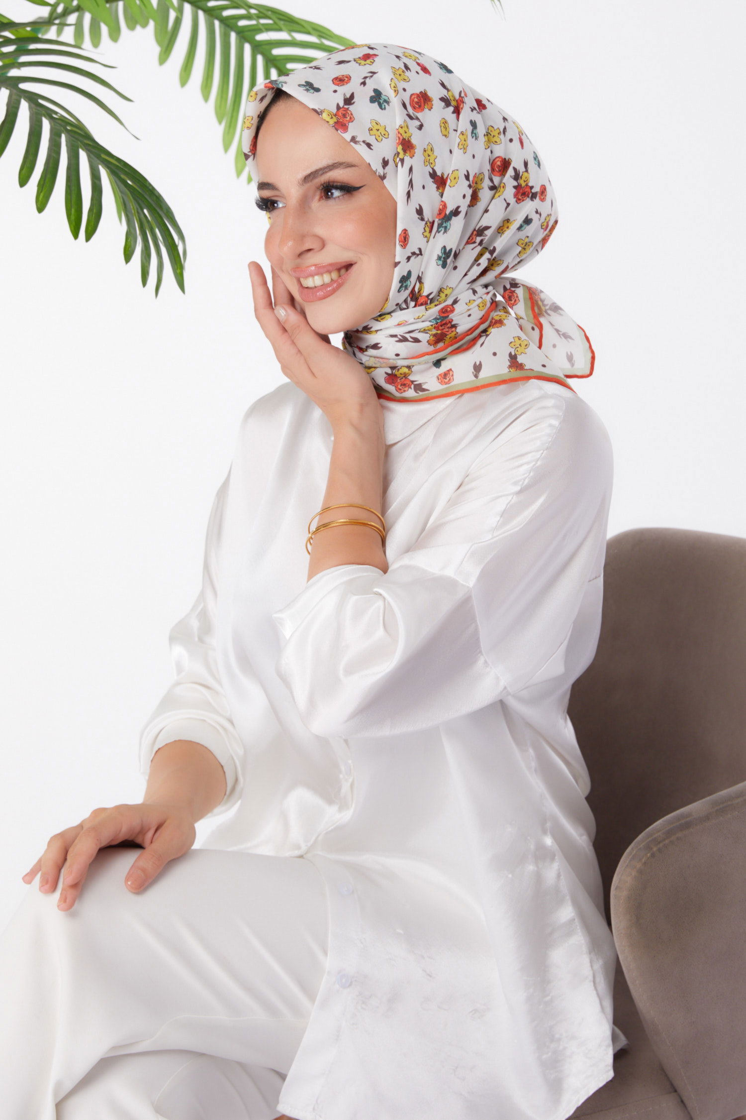 Düz Orta Kadın Kiremit Desenli Eşarp - 25978 - 1