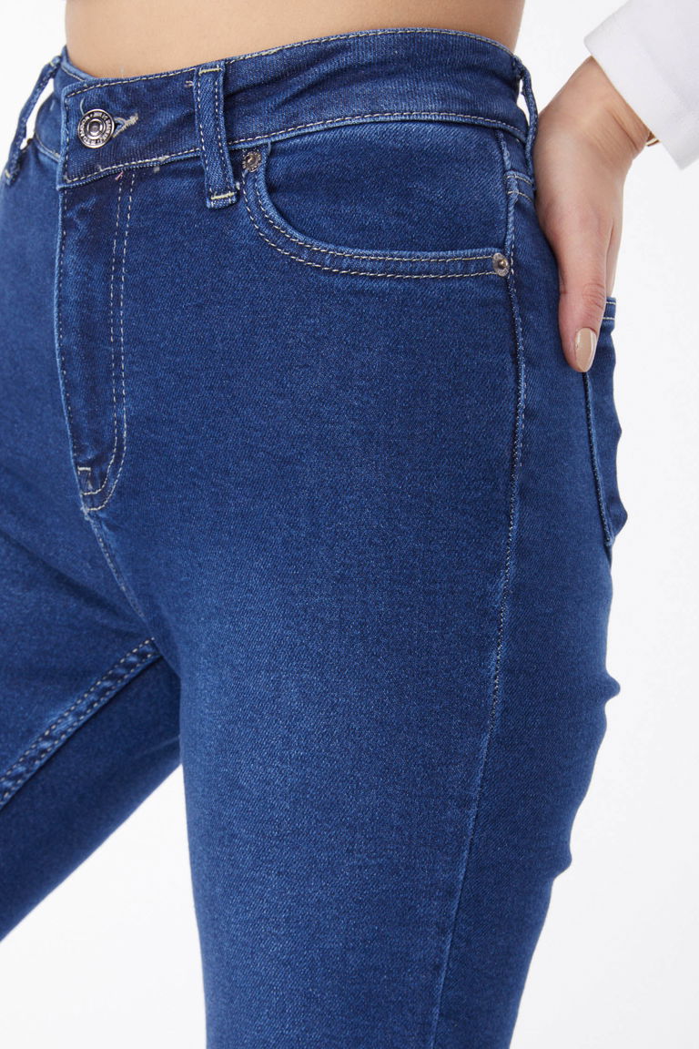 Düz Orta Kadın Koyu Mavi Dar Paça Kot Pantolon - 24915 - TOFİSA
