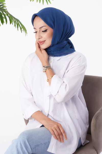 Düz Orta Kadın Lacivert Eşarp - 26146 