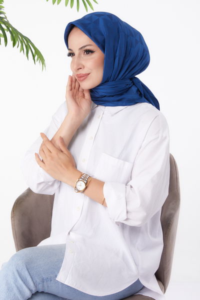 Düz Orta Kadın Lacivert Janjanlı Eşarp - 26156 