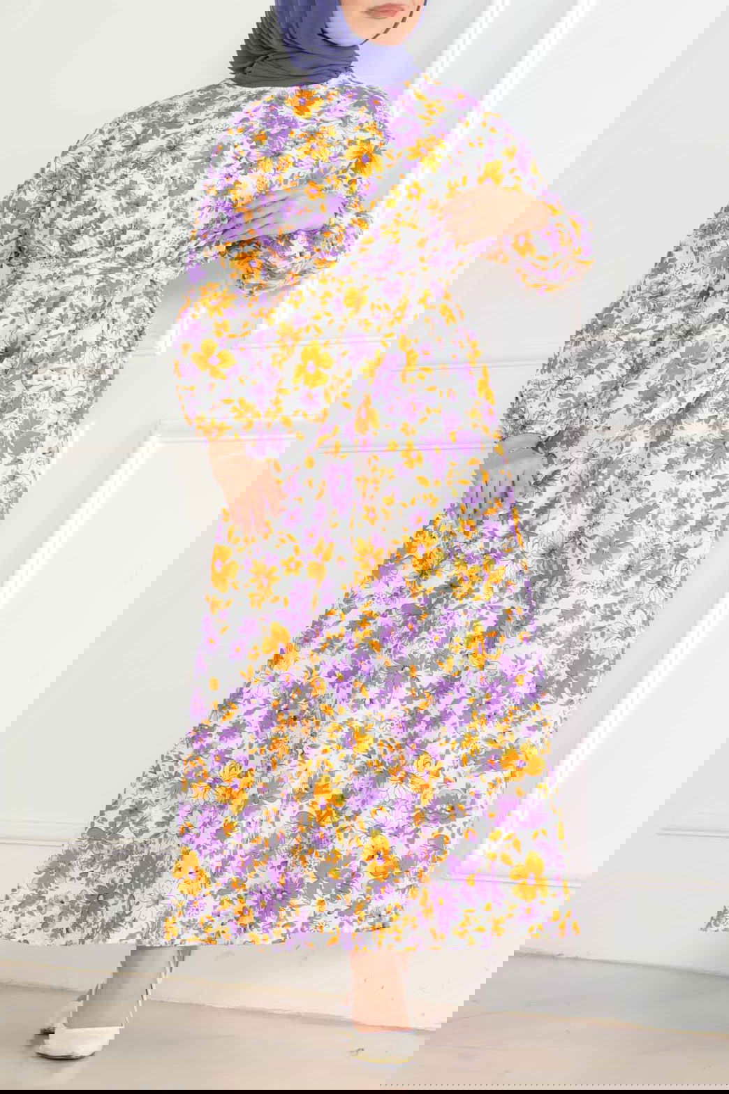 Düz Orta Kadın Lila Desenli Kolu Büzgülü Elbise - 26621 - 1