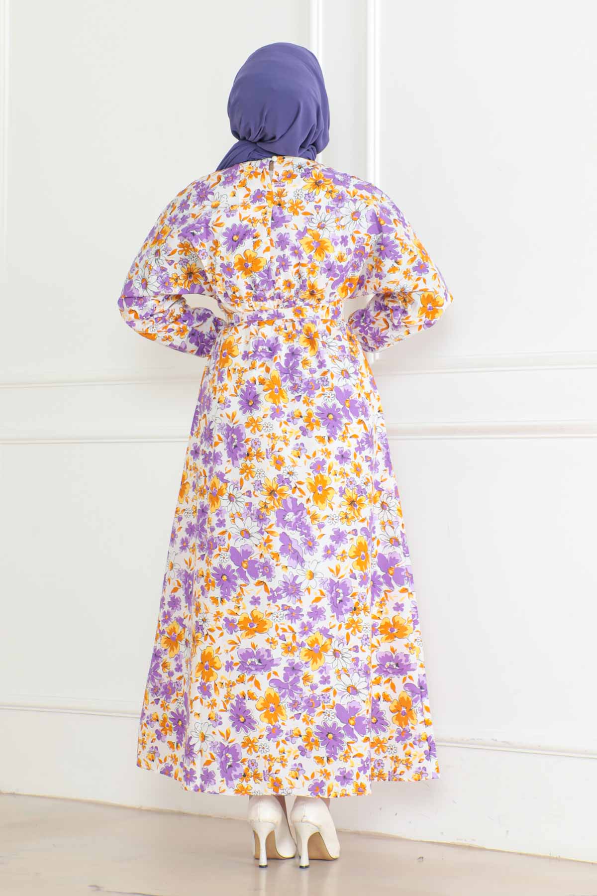 Düz Orta Kadın Lila Desenli Kolu Büzgülü Elbise - 26621 - 4