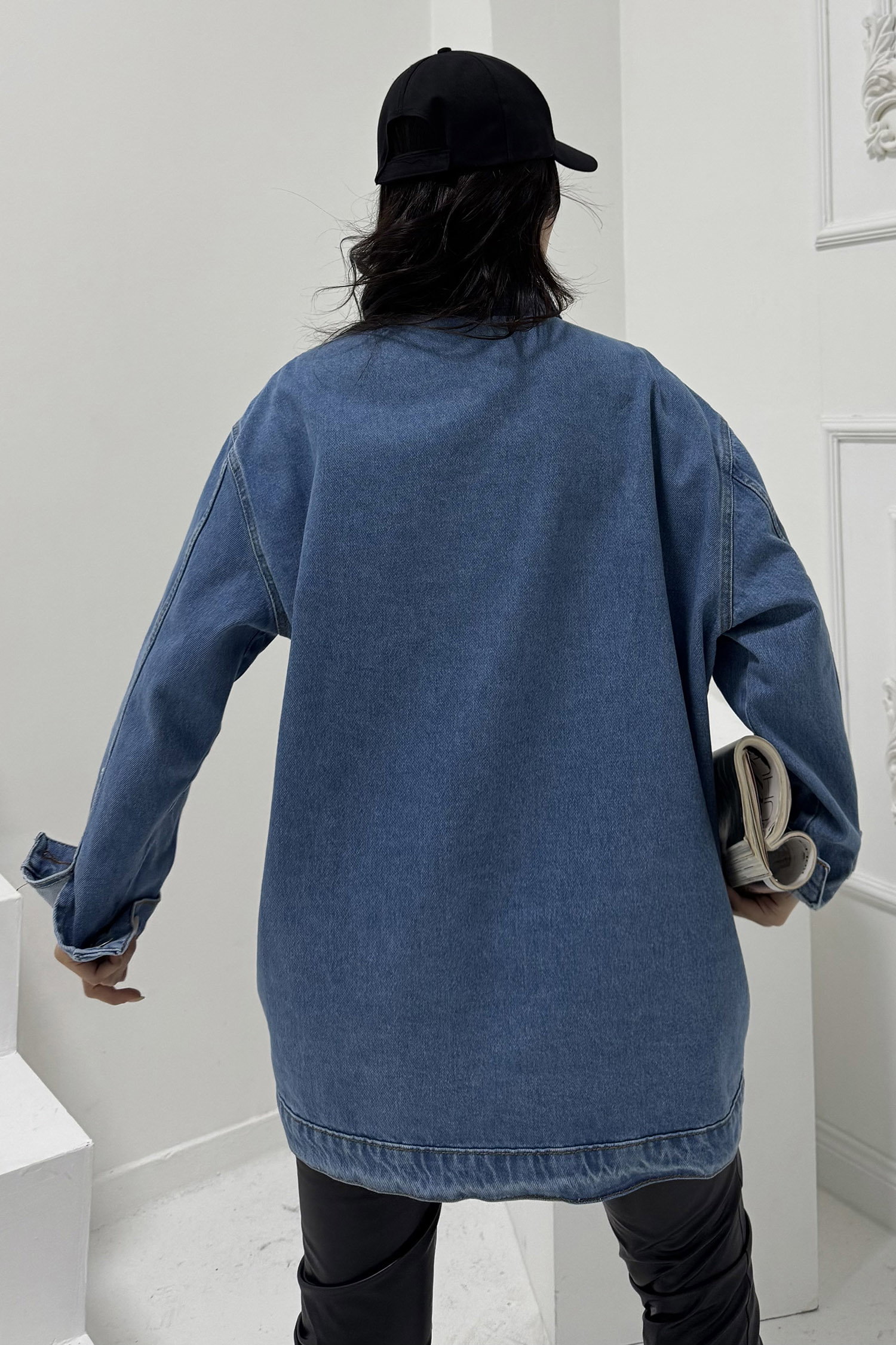 Kadın Omuz Taş Detaylı Oversize Kot Ceket Mavi - 26616 - 9