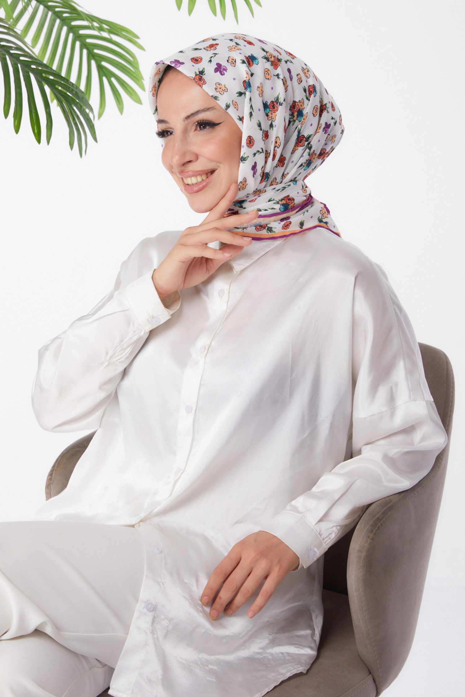 Düz Orta Kadın Mor Desenli Eşarp - 25978 - 3