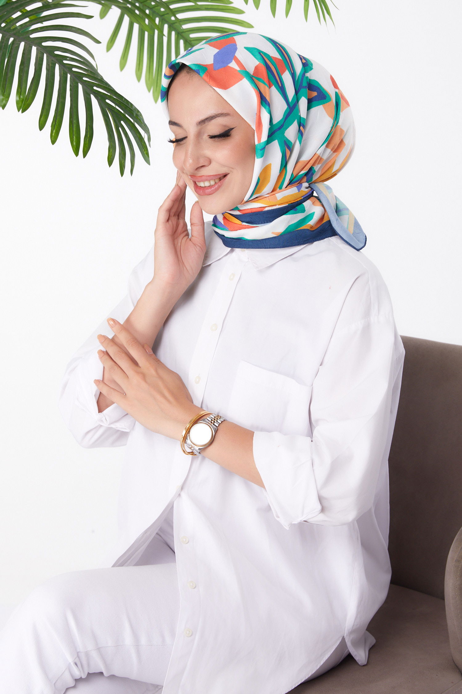 Düz Orta Kadın Oranj Desenli Eşarp - 26159 - 1