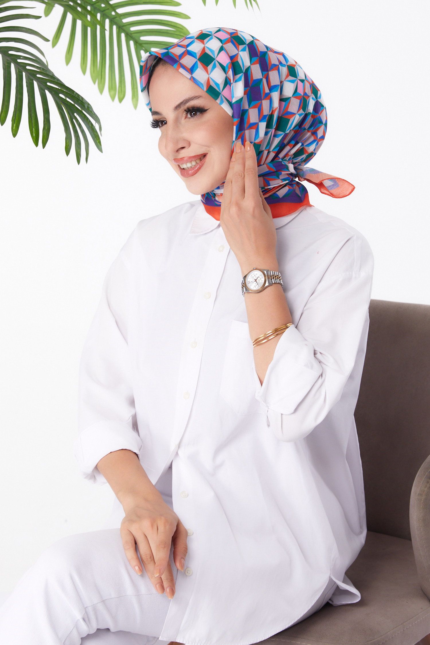 Düz Orta Kadın Saks Desenli Eşarp - 26157 - 2