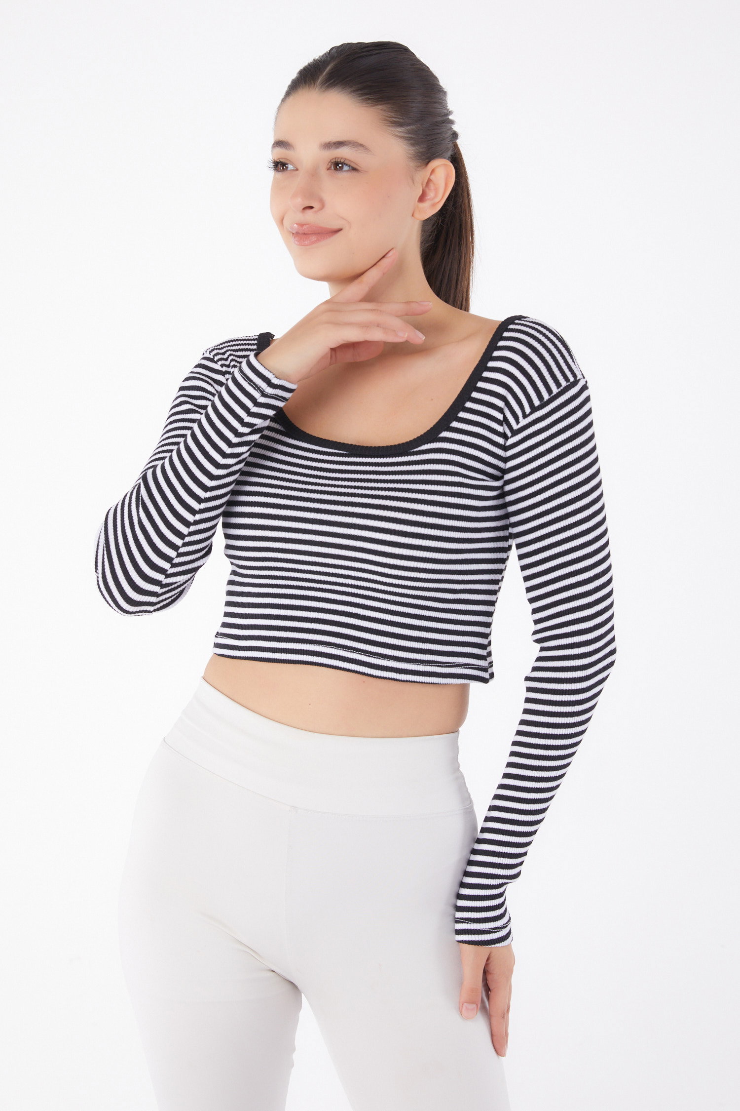 Düz Orta Kadın Siyah Çizgili Crop - 26119 - 1