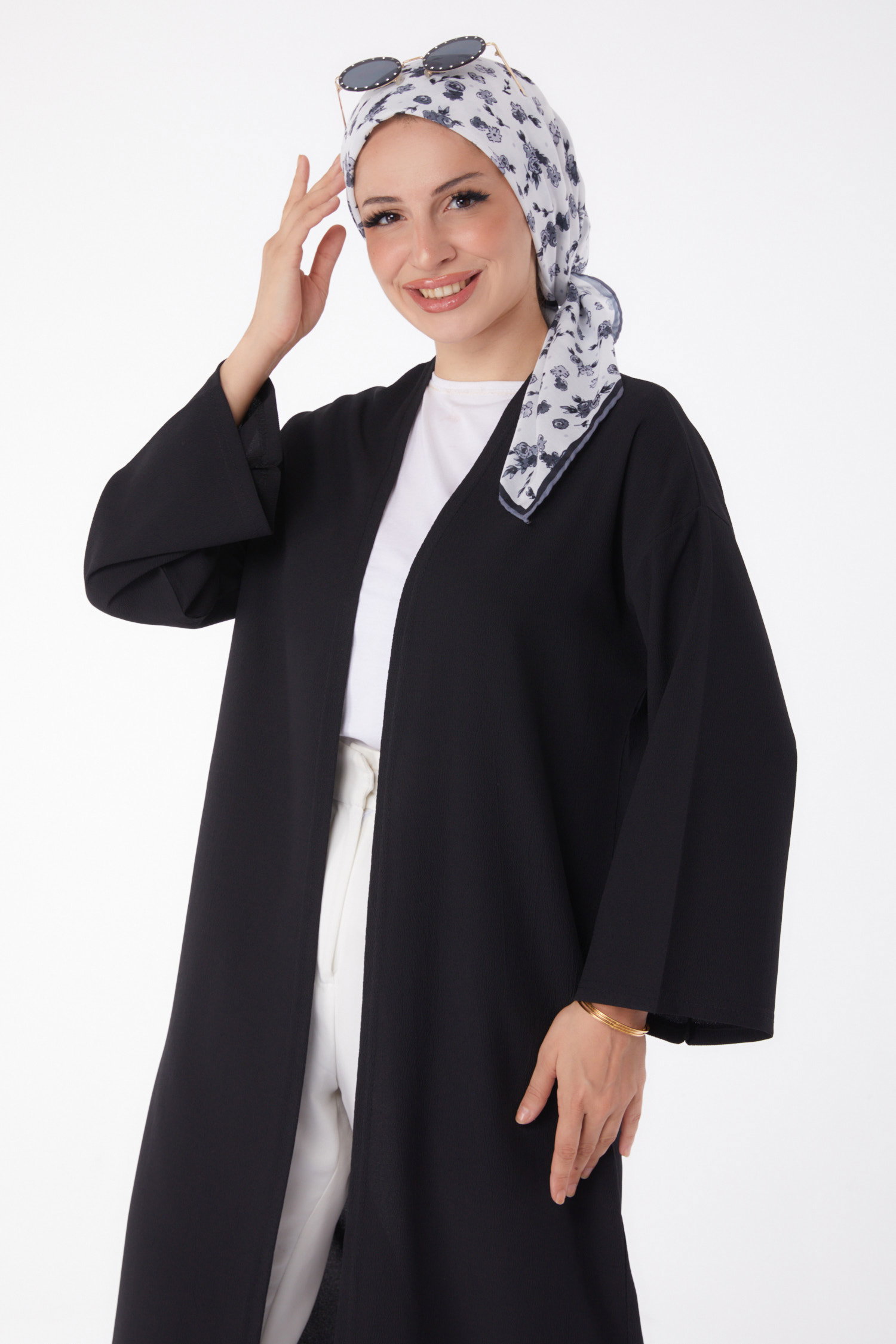 Düz Orta Kadın Siyah Hırka - 13236 - 2