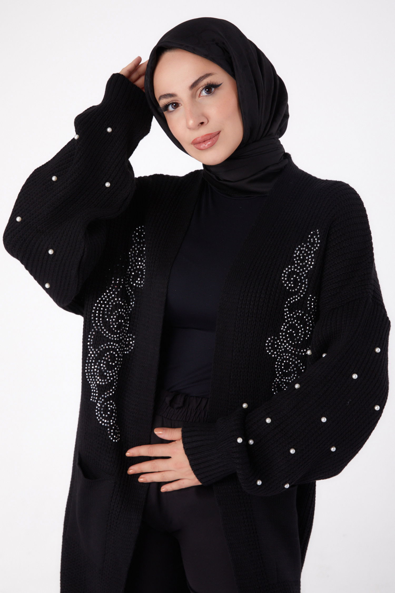 Düz Orta Kadın Siyah İncili Triko Hırka - 26453 - 3