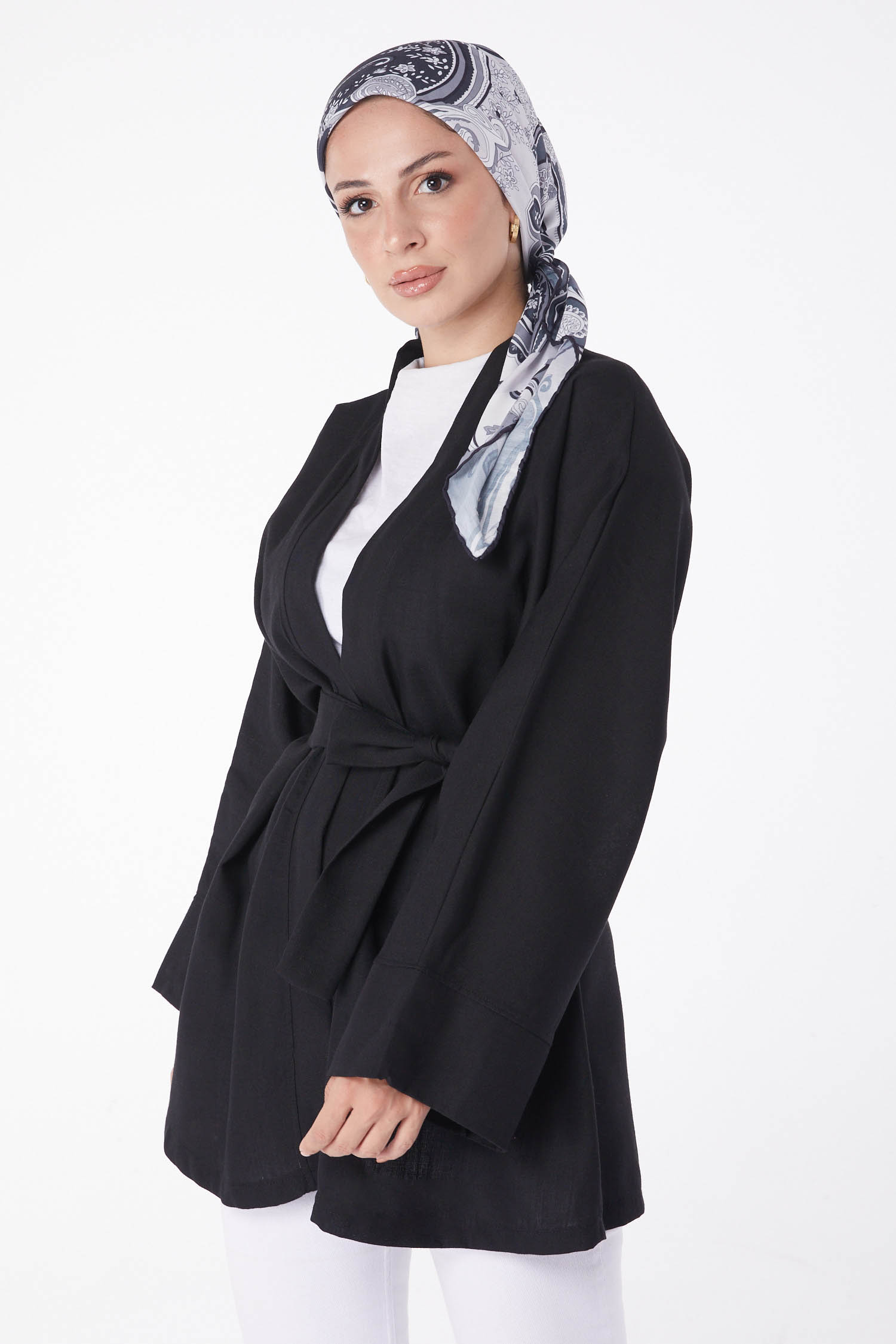 Düz Orta Kadın Siyah Kuşaklı Kimono - 26129 - 2