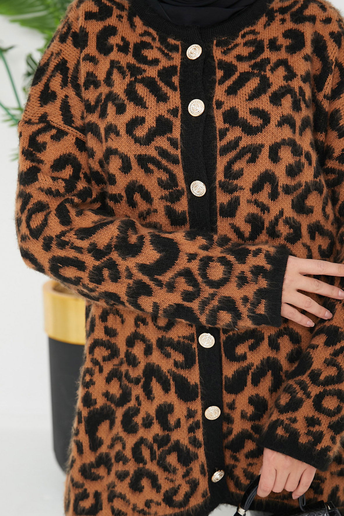 Düz Orta Kadın Taba Leopar Triko Hırka - 26609 - 4