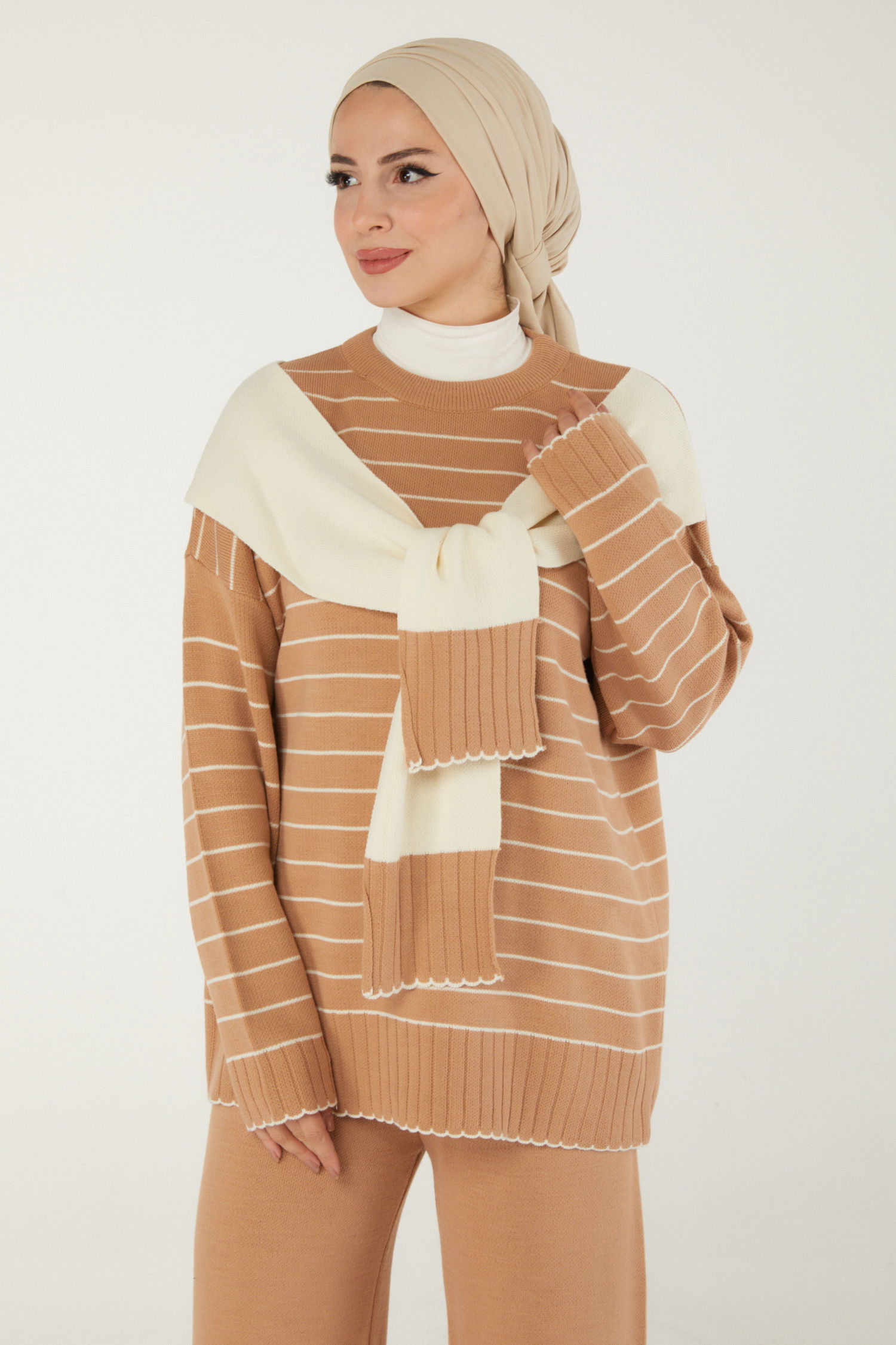 Çizgili Triko Takım Vizon - 26471 - 4