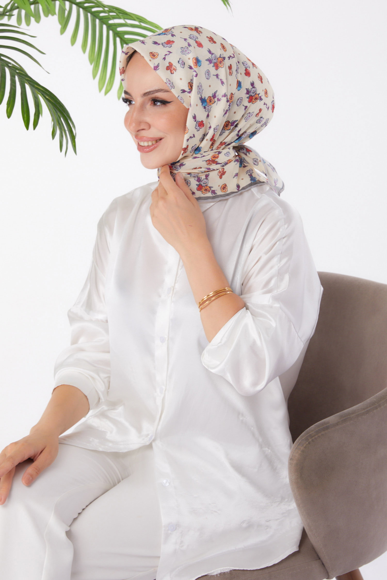 Düz Orta Kadın Vizon Desenli Eşarp - 25978 - 1