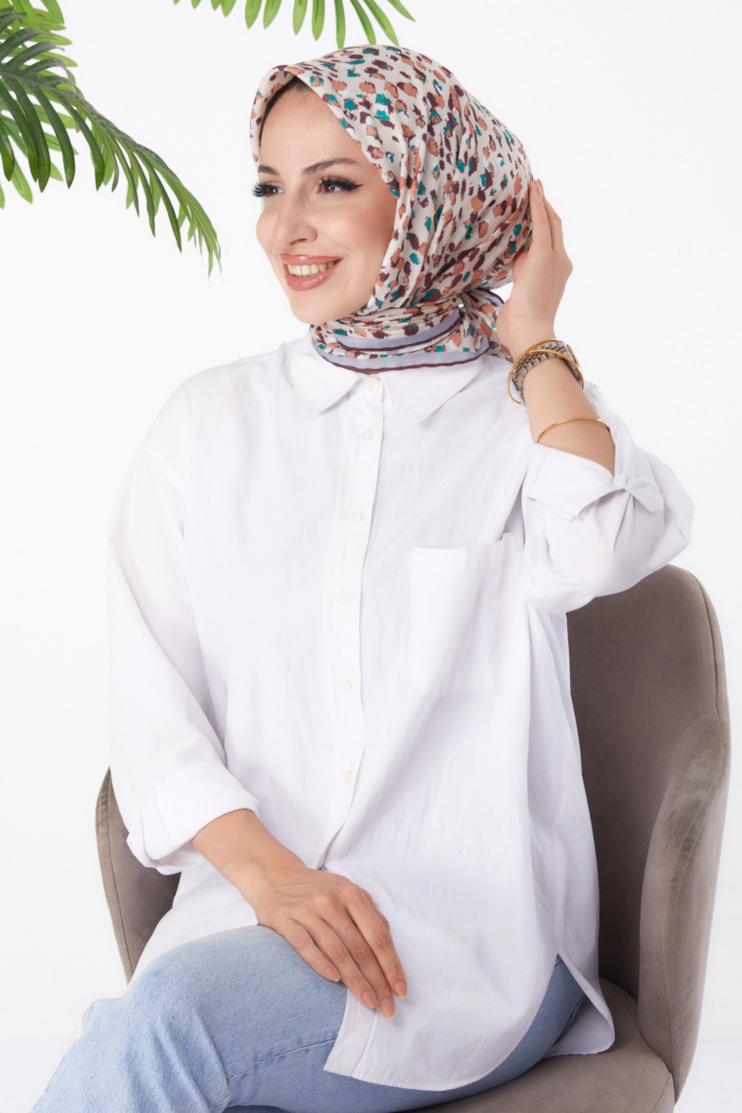 Düz Orta Kadın Yesil Desenli Eşarp - 26152 - 1