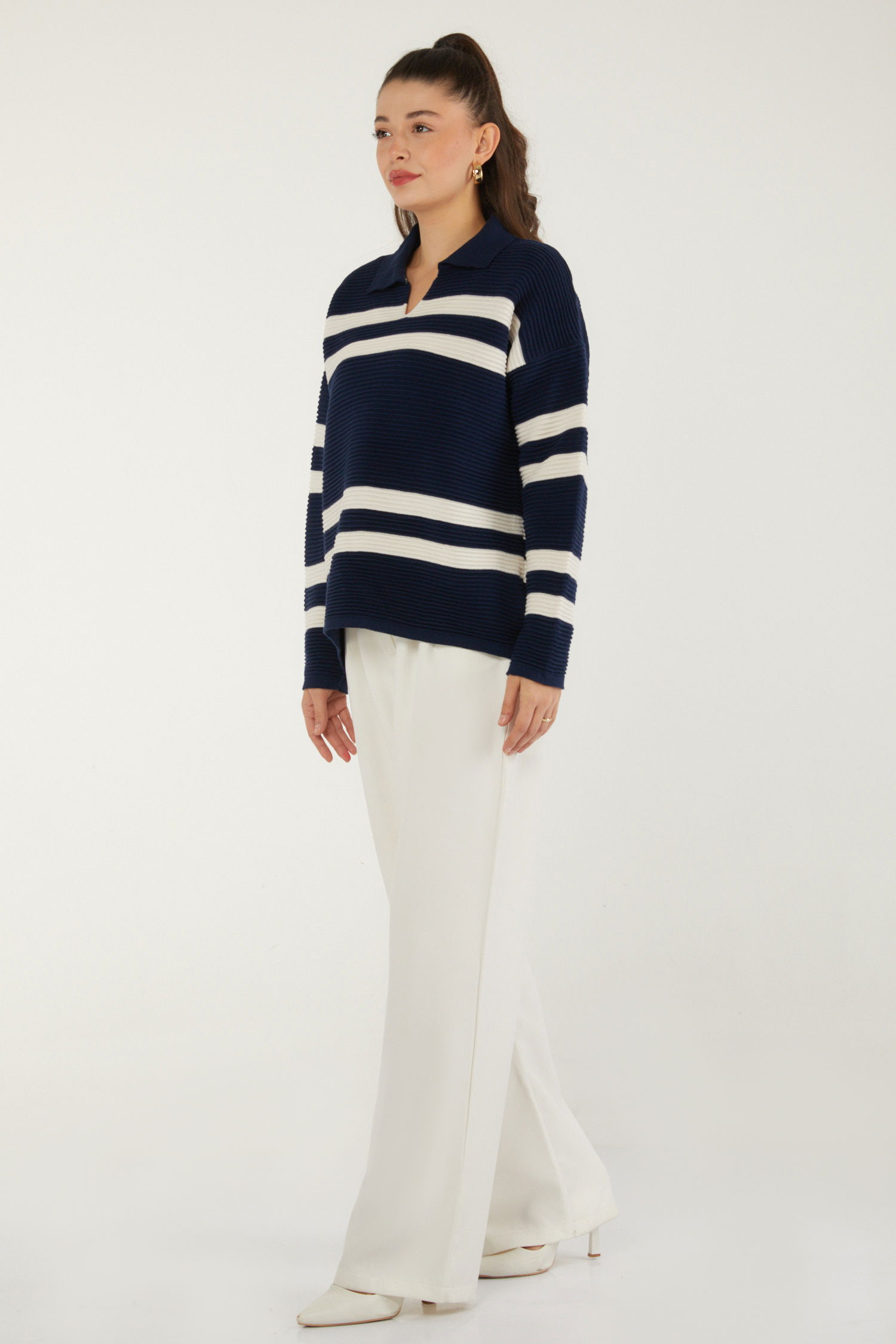 Düz V Yaka Kadın Lacivert Trkio Kazak - 26503 - 4